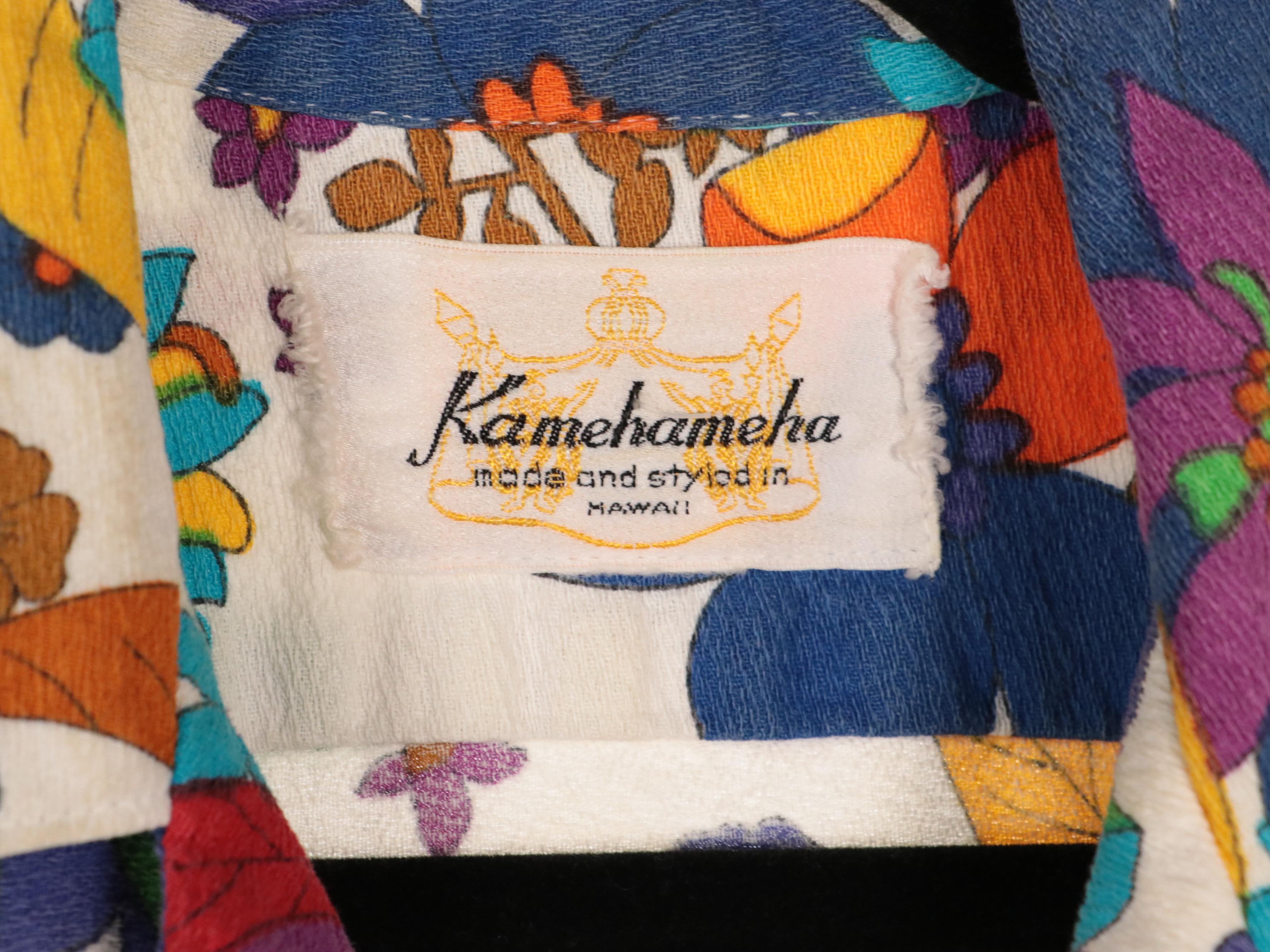 Hawaiian Togs, Kamehameka, and Other Short Sleeve Button Front Tops