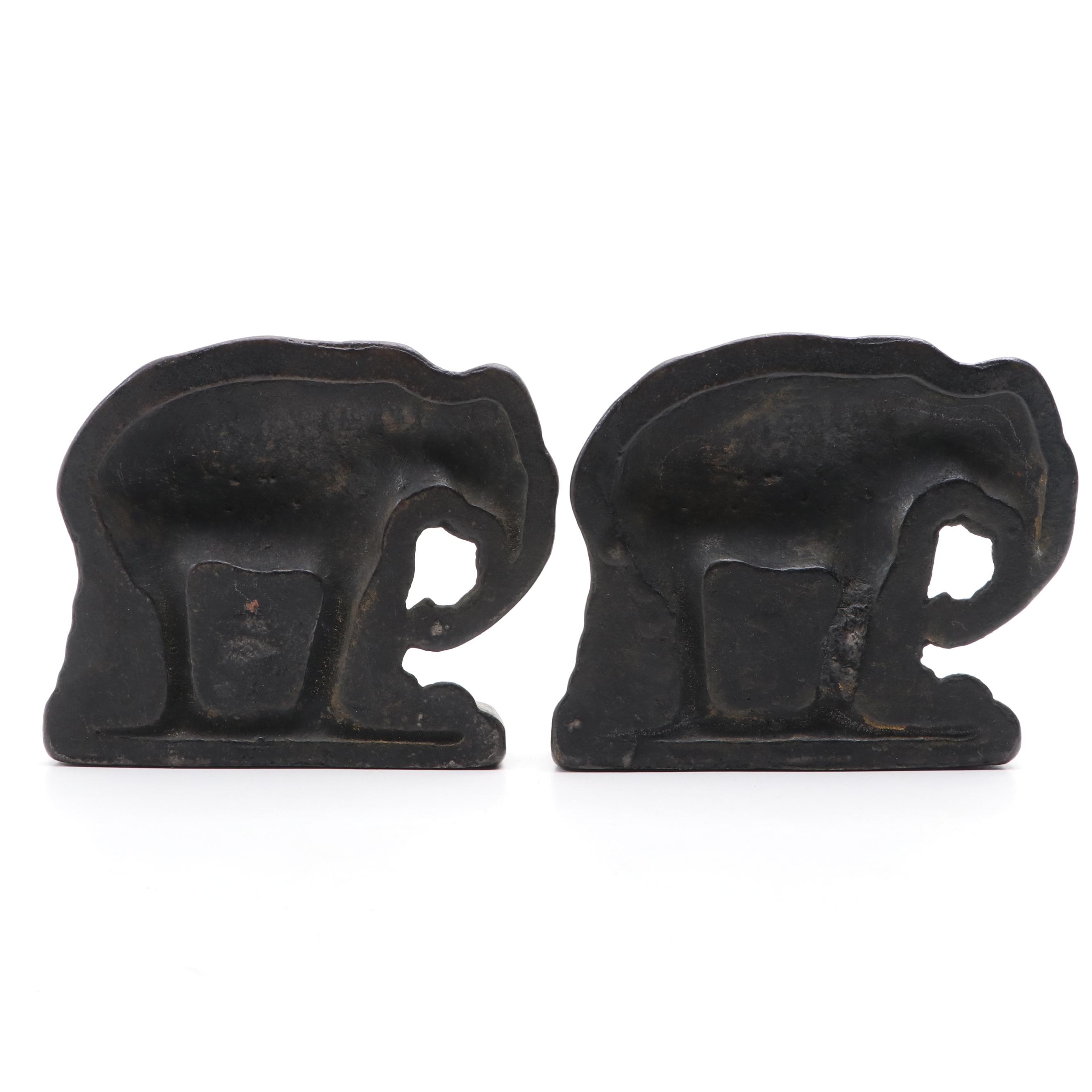 Cast Iron Elephant Bookends