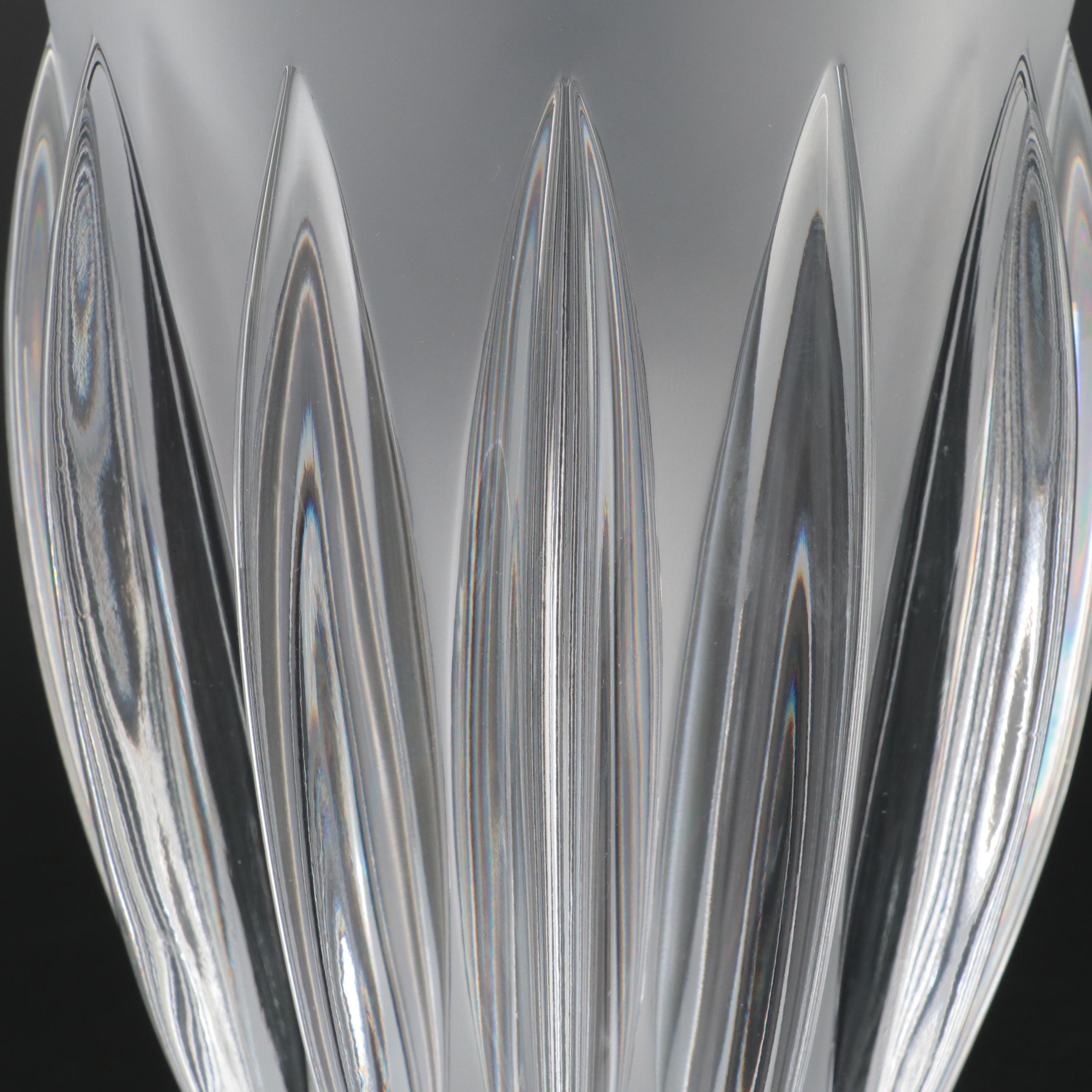 Lalique "Courcheval" Frosted and Clear Crystal Vase, Late 20th Century
