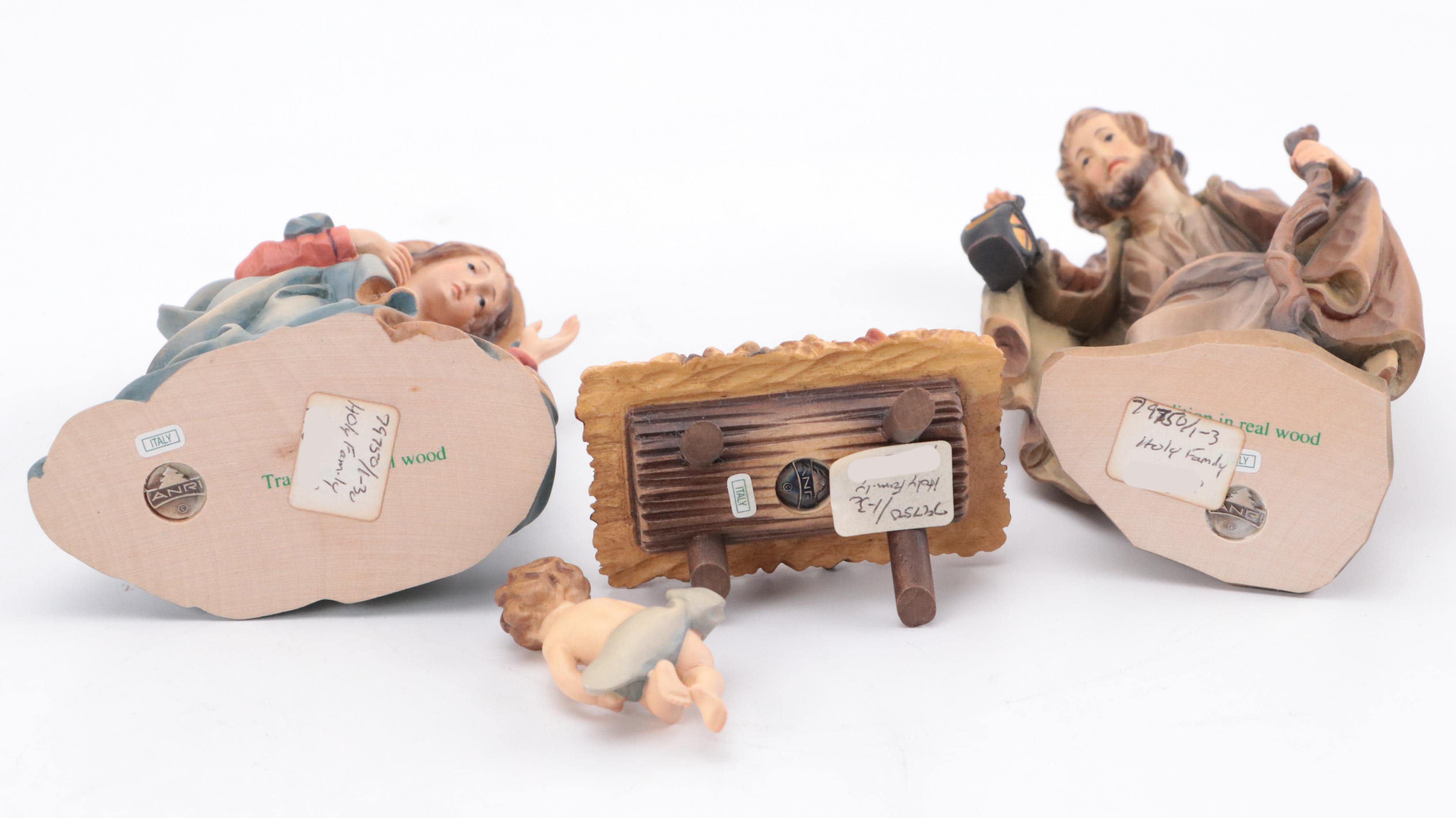 ANRI Italian Hand-Carved Wooden Nativity With Creche and Collectors Book