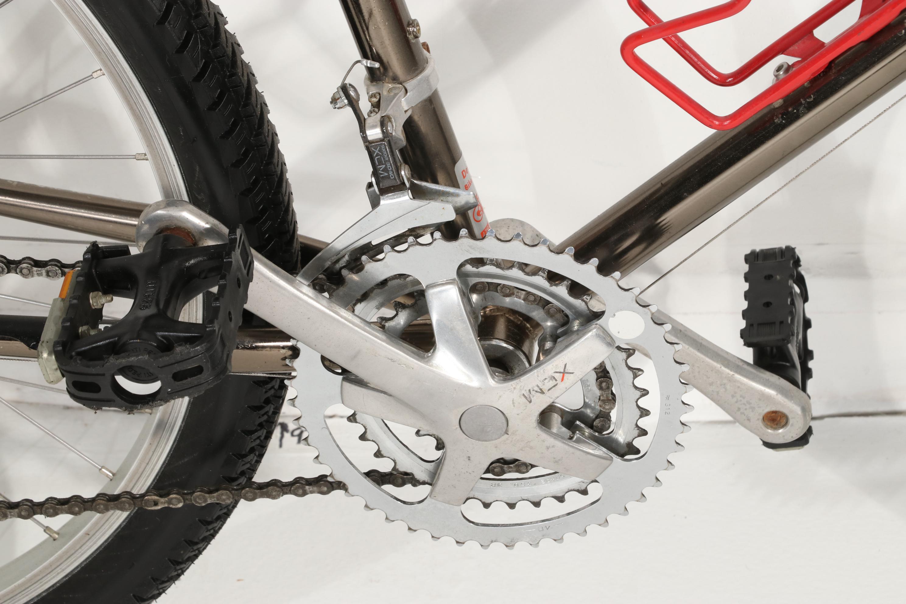 Giant "Iguana" 18-Speed Bicycle