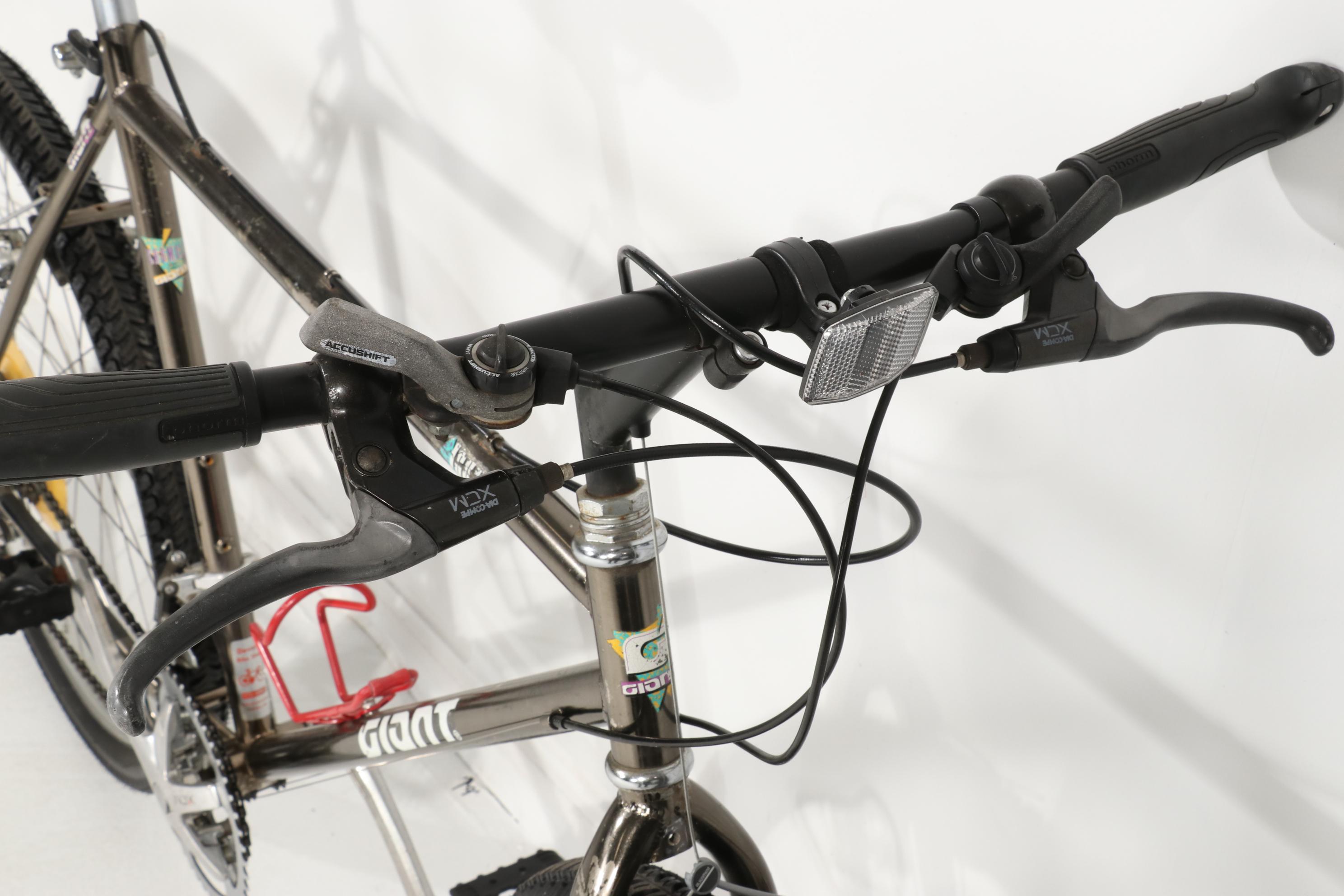 Giant "Iguana" 18-Speed Bicycle