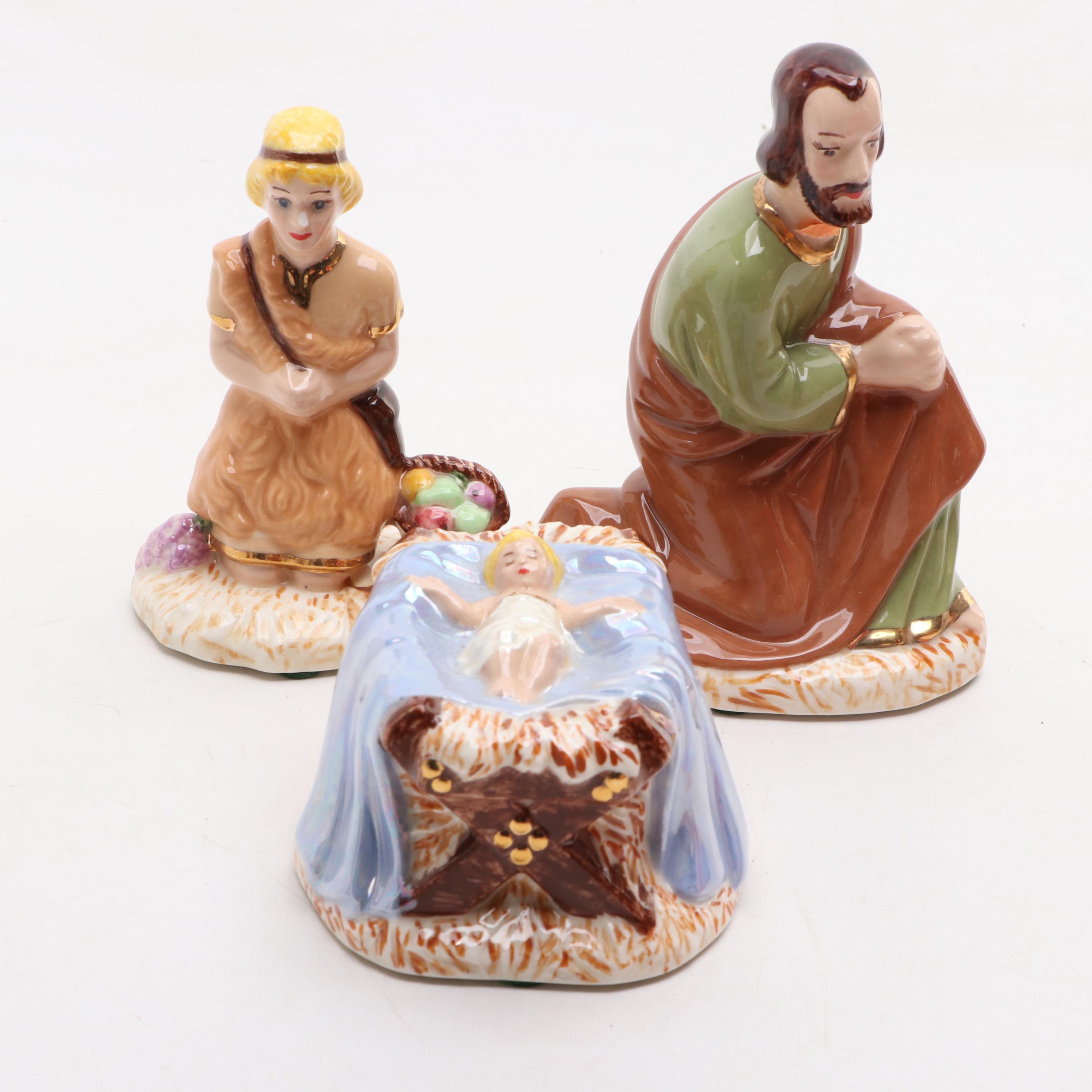 Holland Mold Hand-Painted Lustreware and Gilt Ceramic Nativity Figurines