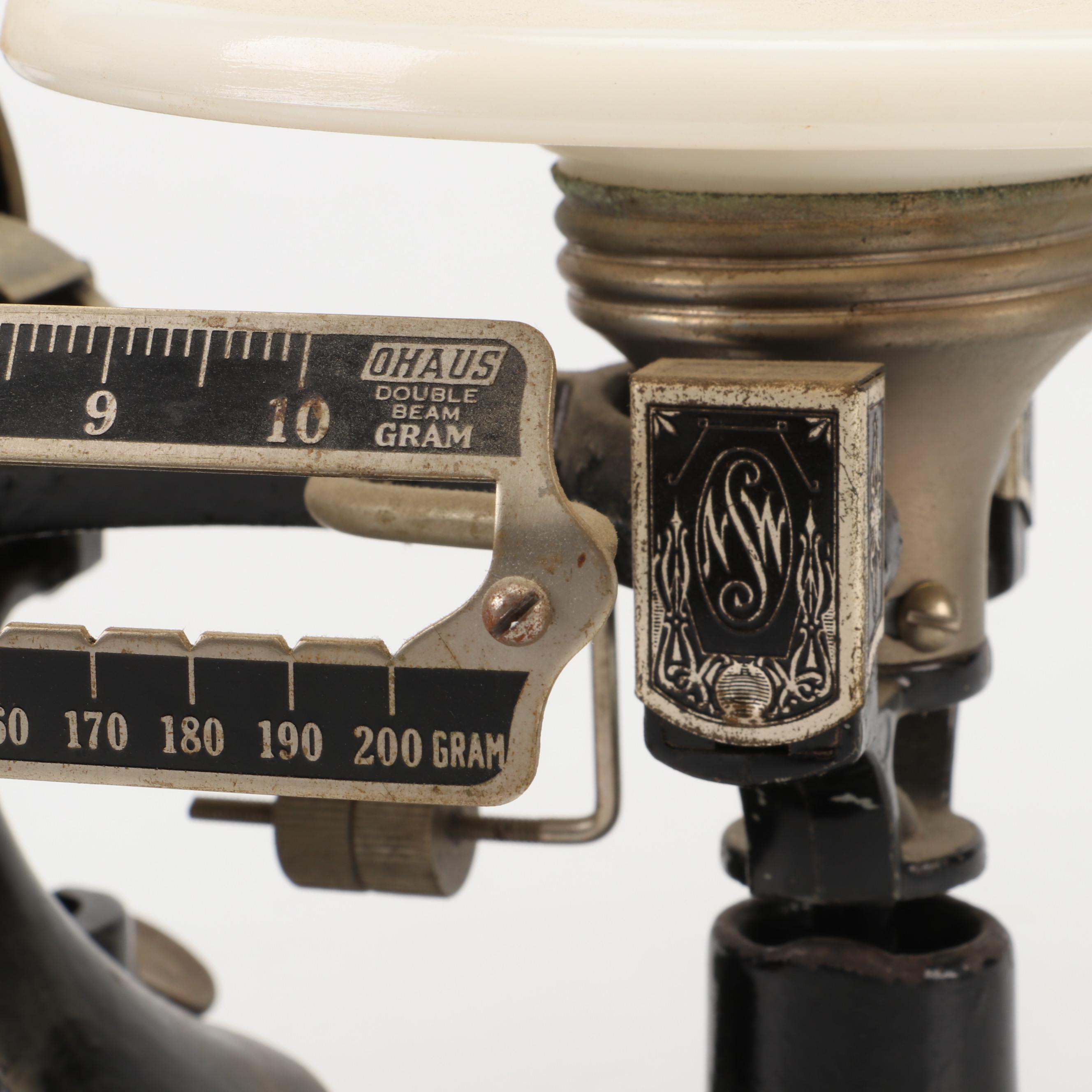 Ohaus Cast Iron Balance Scale with Weights