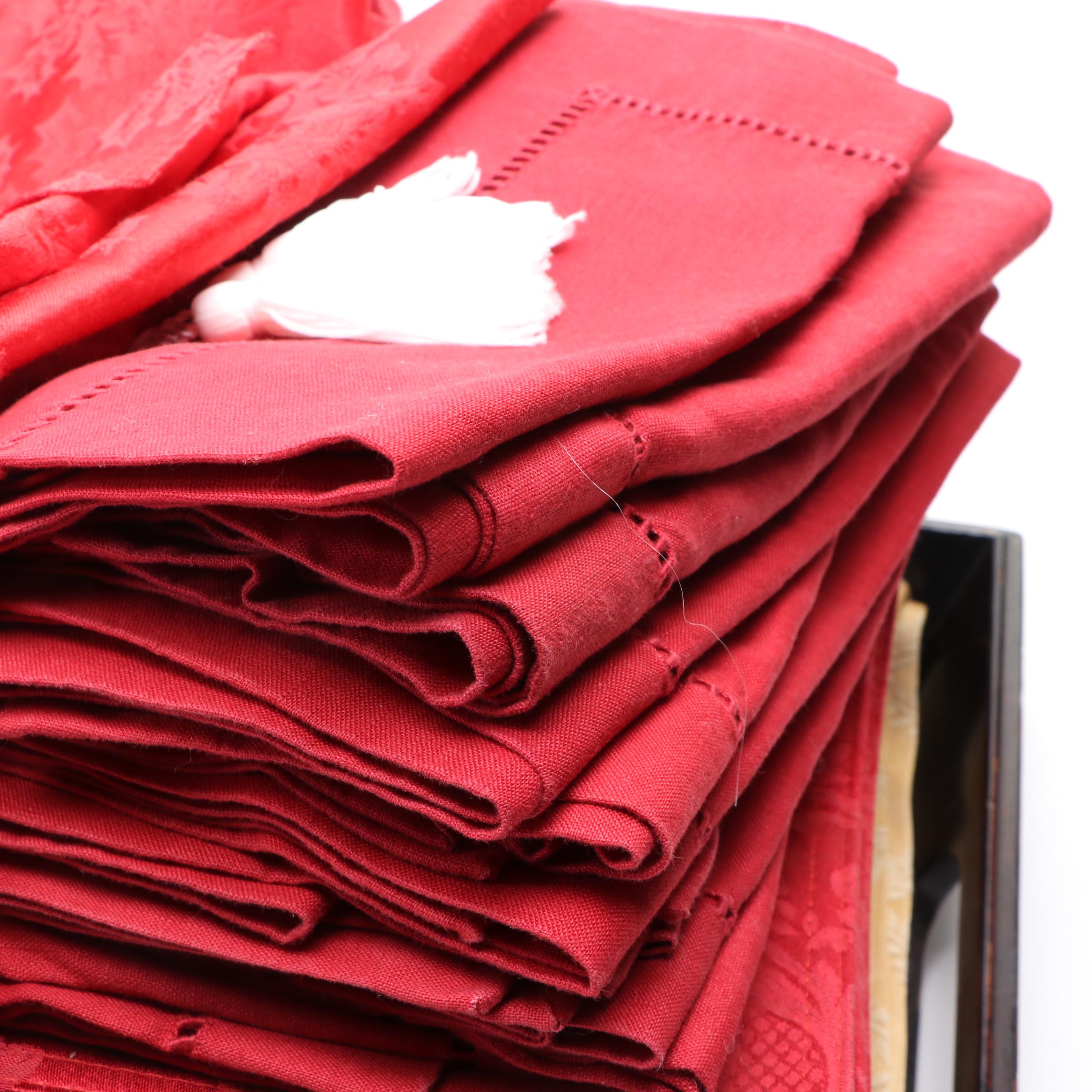 Cotton, Polyester, and Linen Table Dressings with Handled Wooden Tray