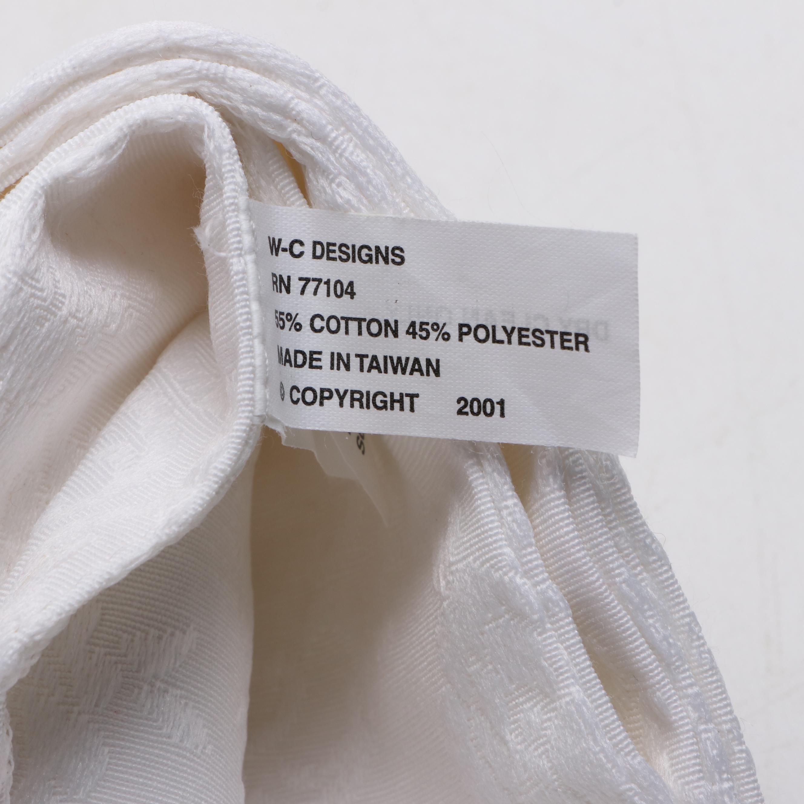 Cotton, Polyester, and Linen Table Dressings with Handled Wooden Tray