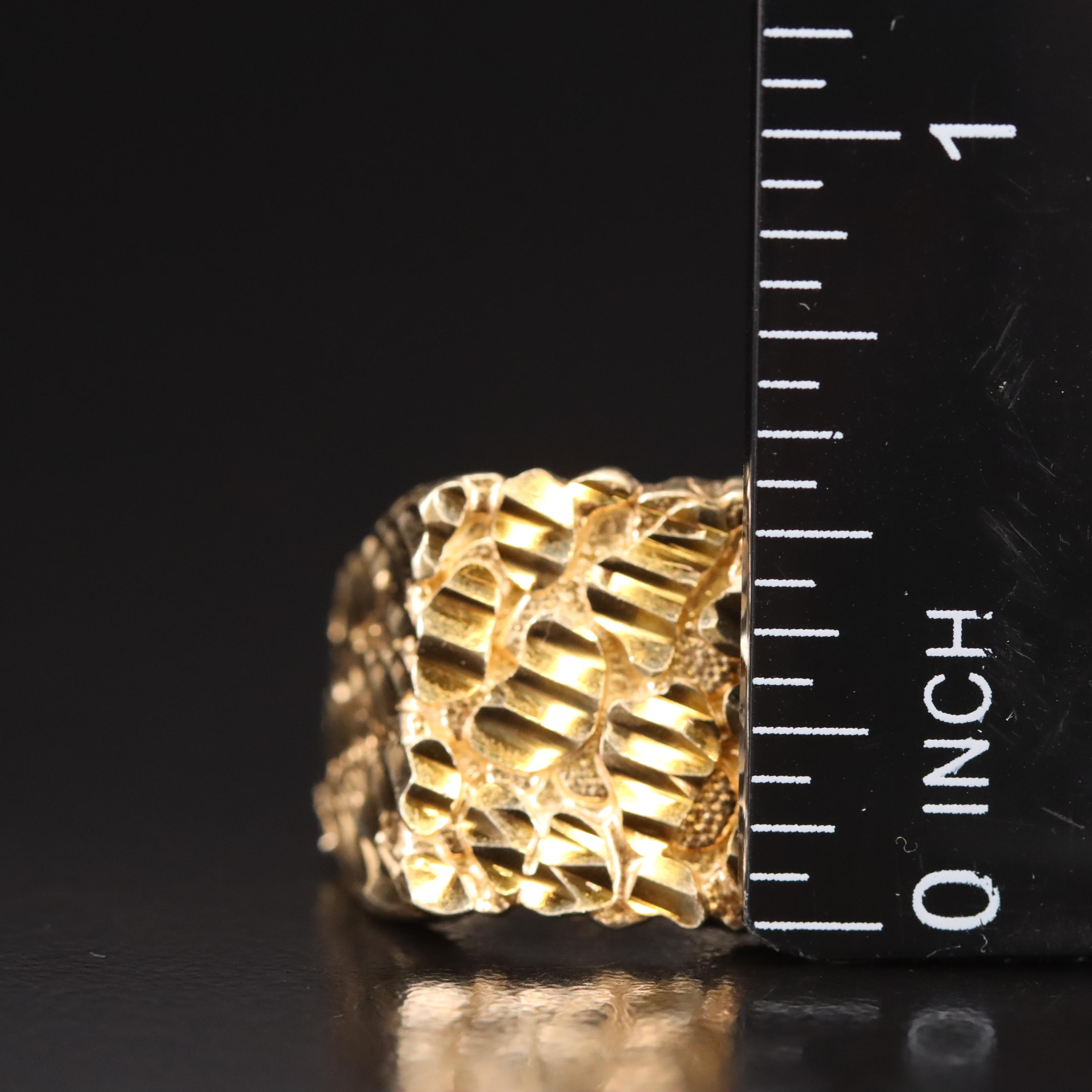 10K Ring with Diamond Cut Accents