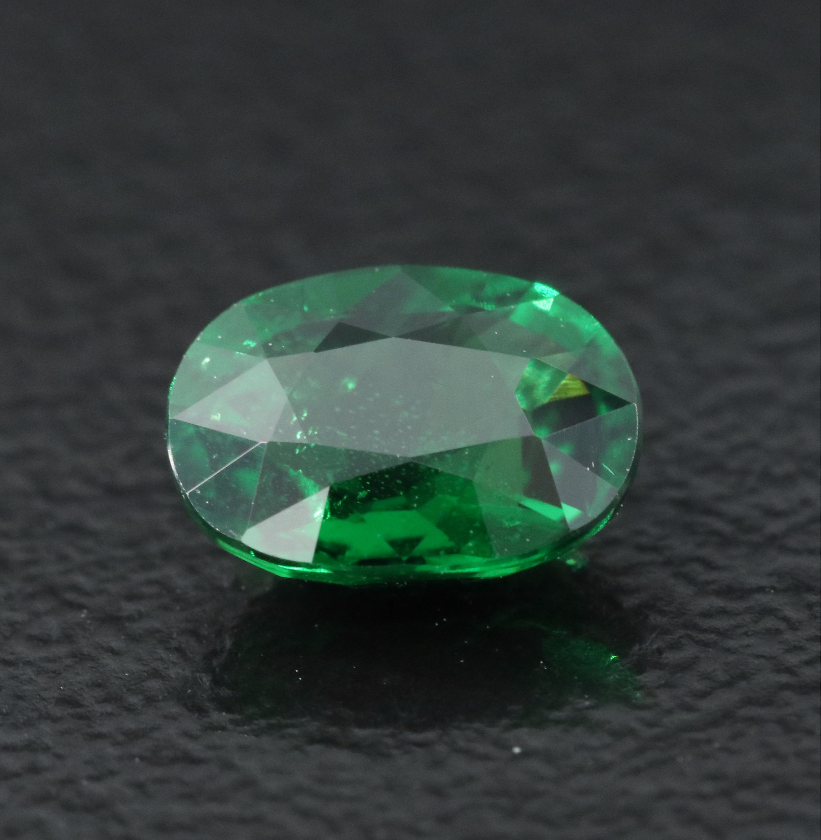 Loose 1.04 CT Tsavorite