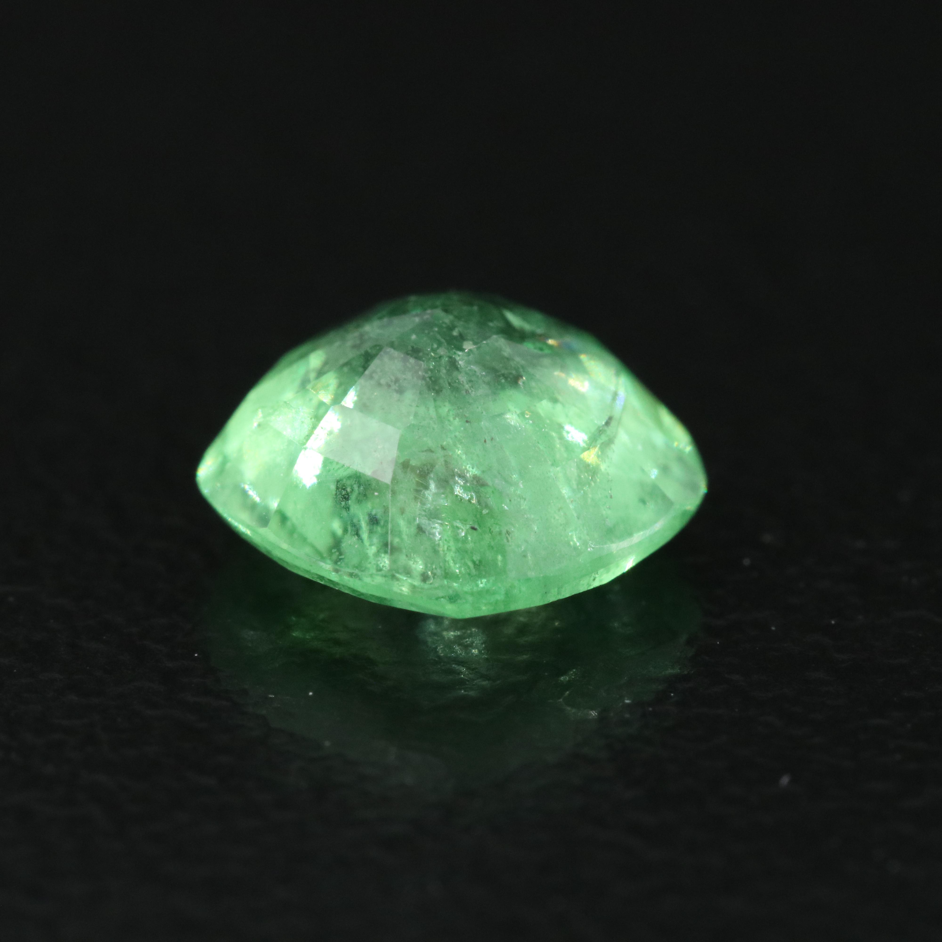 Loose 1.98 CT Tsavorite