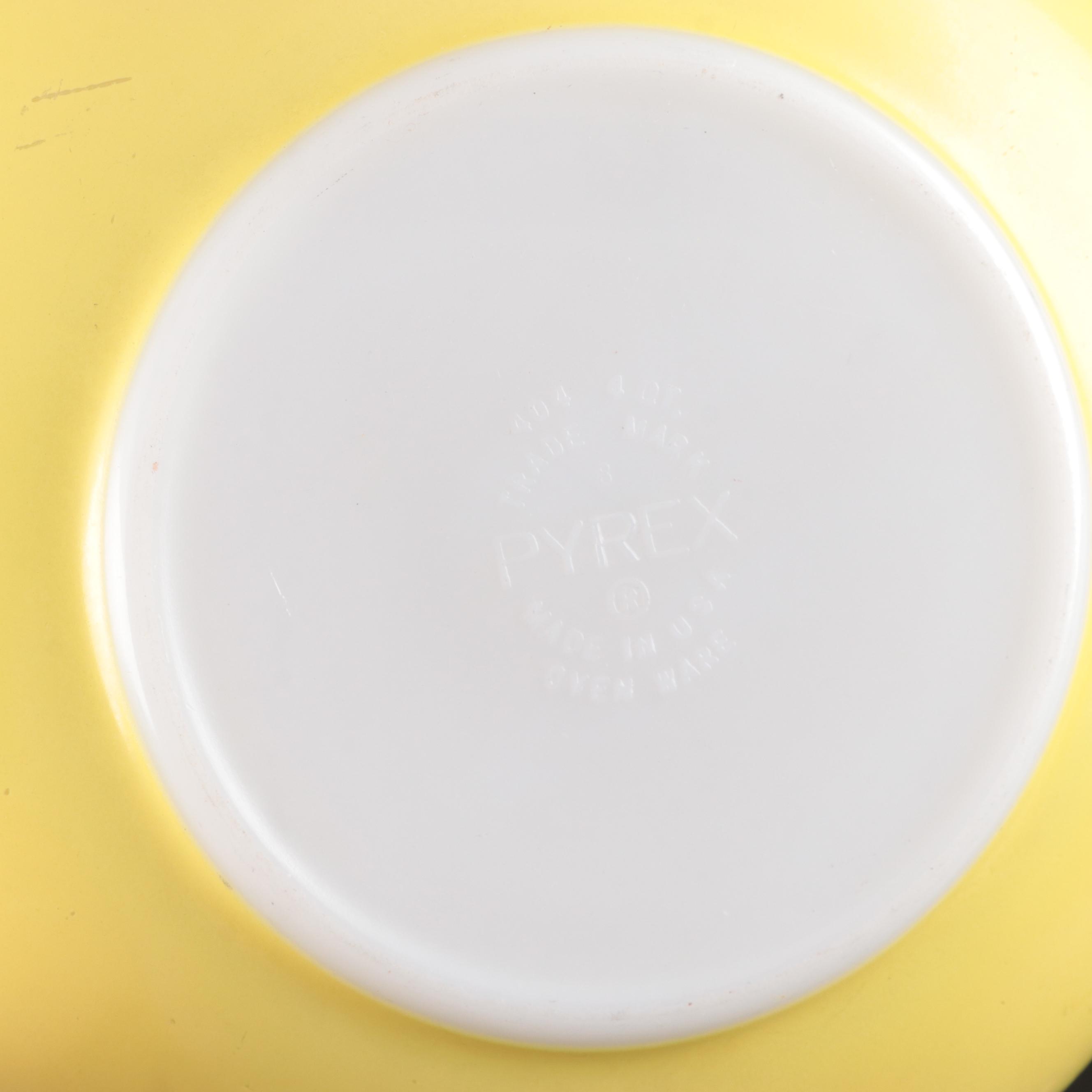 Pyrex "Solid Colors" Yellow Mixing Bowl with Turquoise Square Chip Bowl