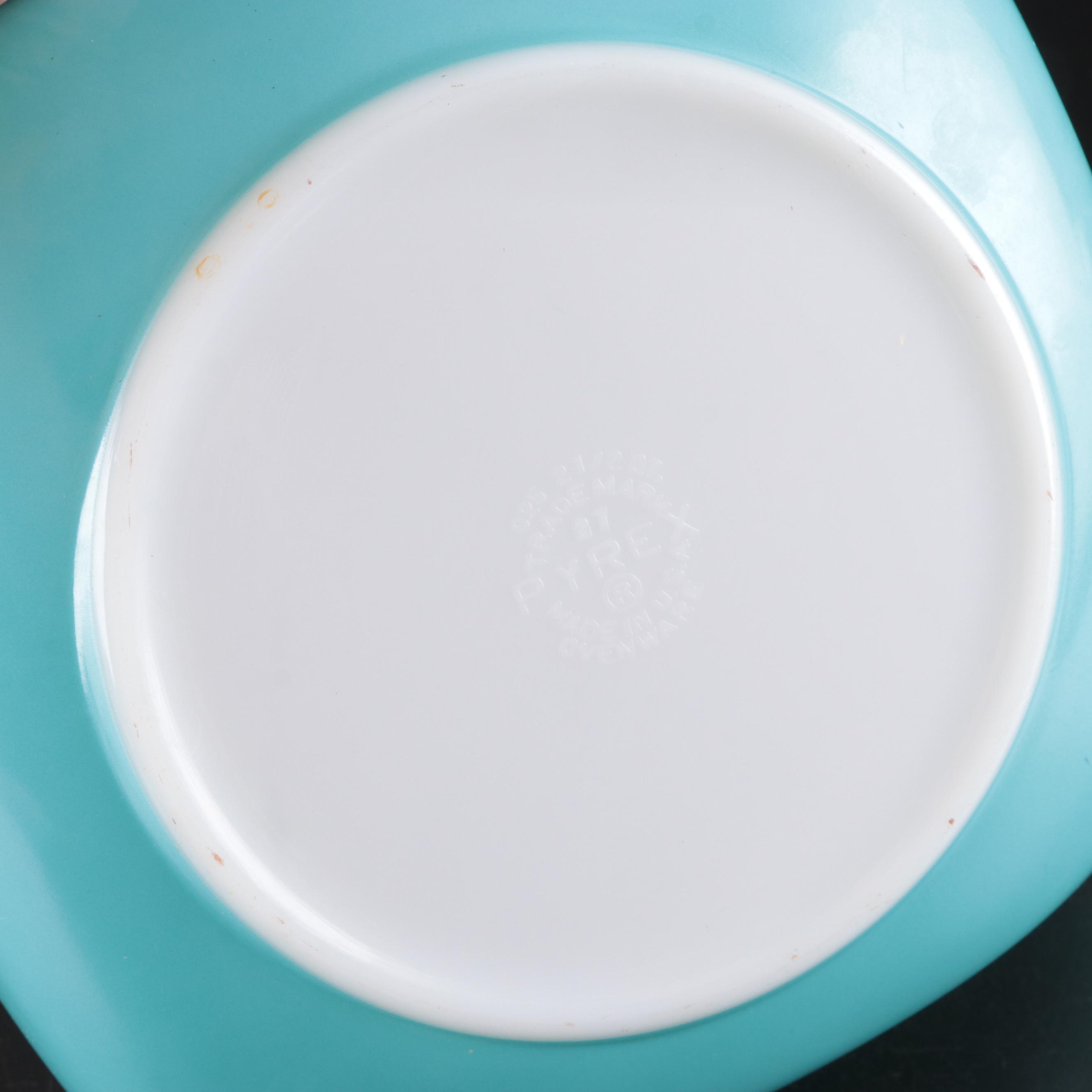 Pyrex "Solid Colors" Yellow Mixing Bowl with Turquoise Square Chip Bowl