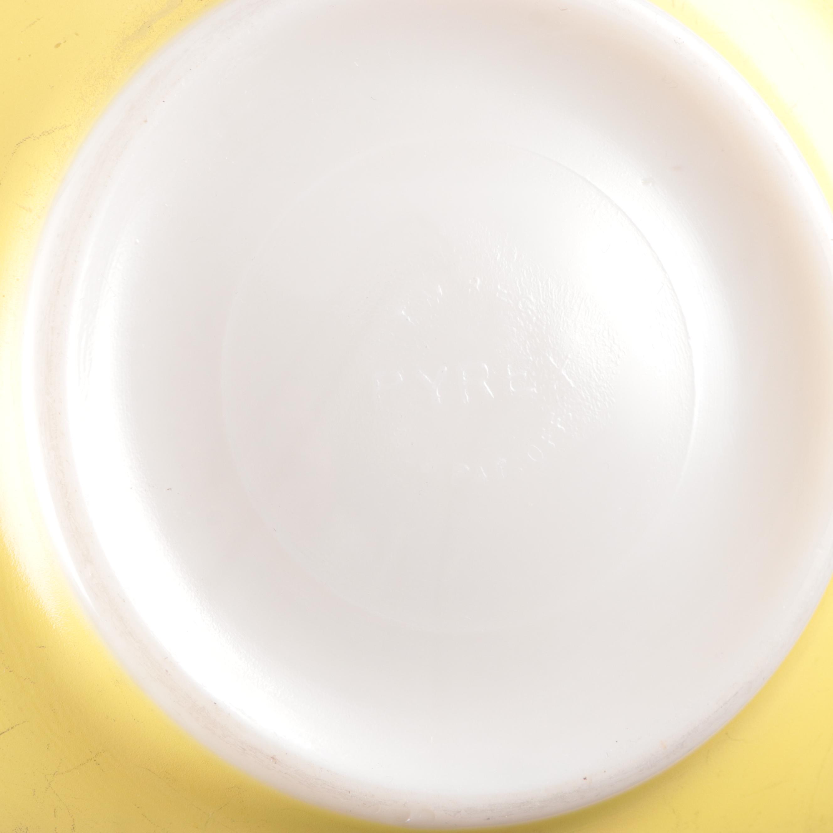 Pyrex Primary Colors Mixing Bowls with Other Refrigerator Dishes