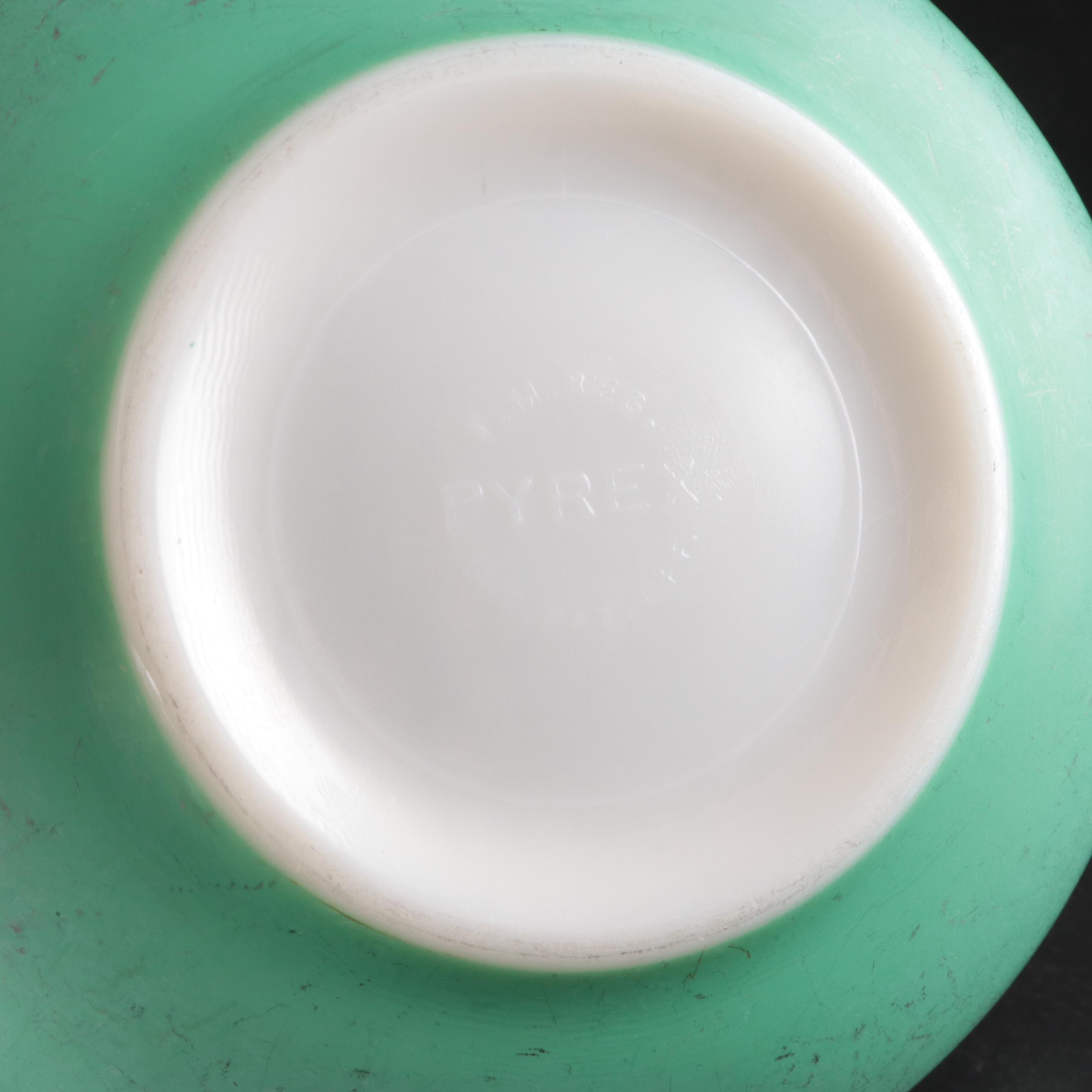 Pyrex Primary Colors Mixing Bowls with Other Refrigerator Dishes