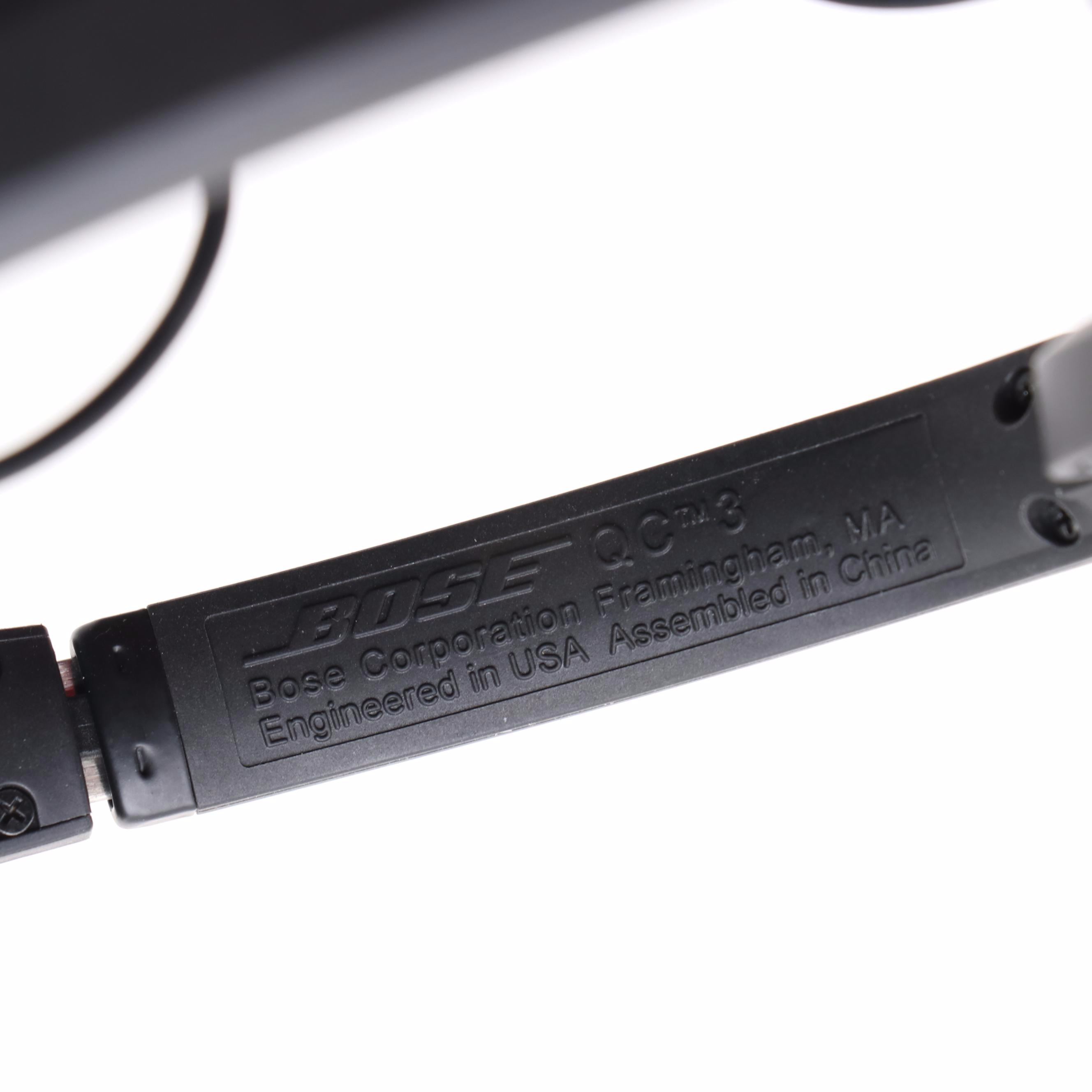 Bose QuietComfort 3 Acoustic Noise Cancelling Headphones