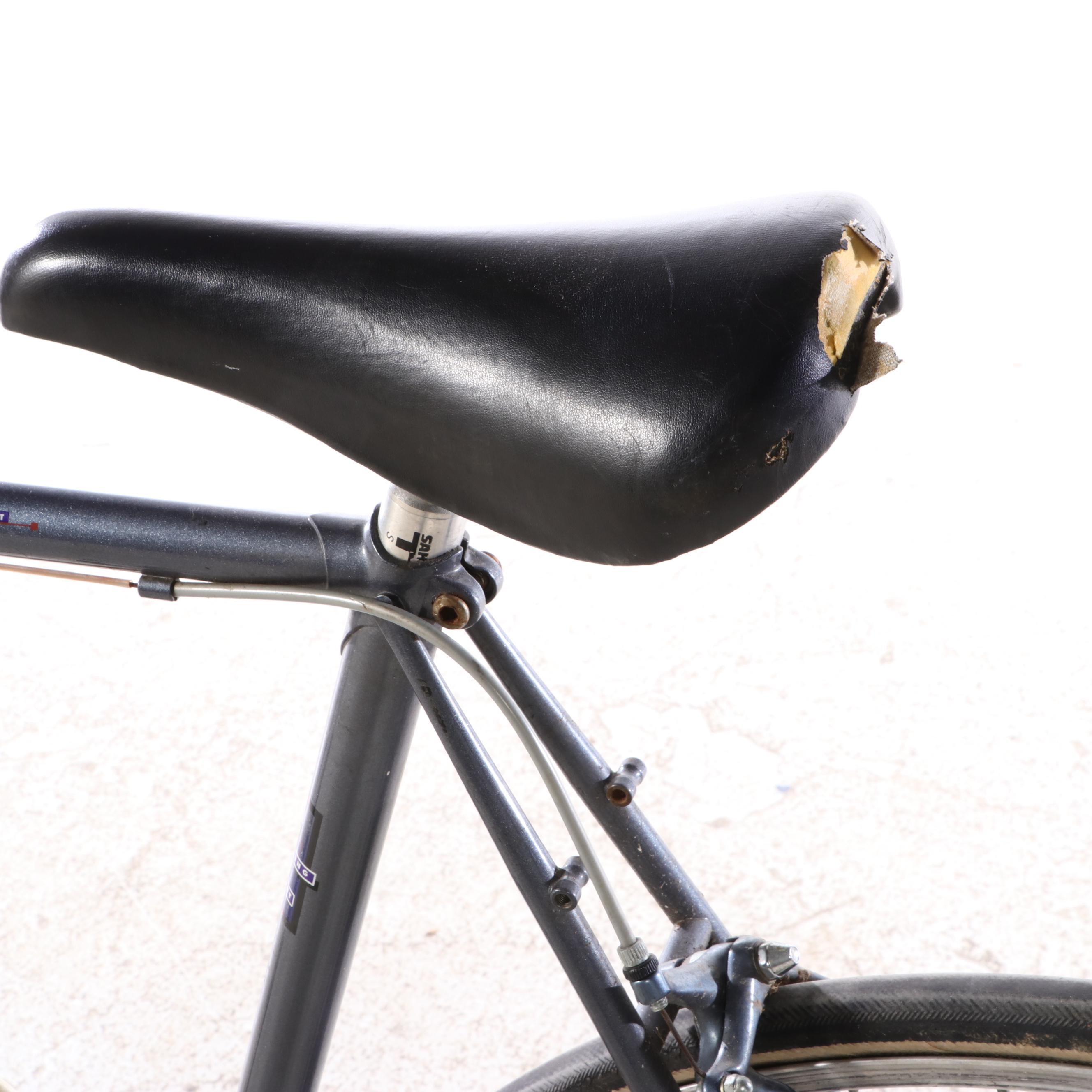 Giant "Kronos" Blue Aluminum Street Bicycle