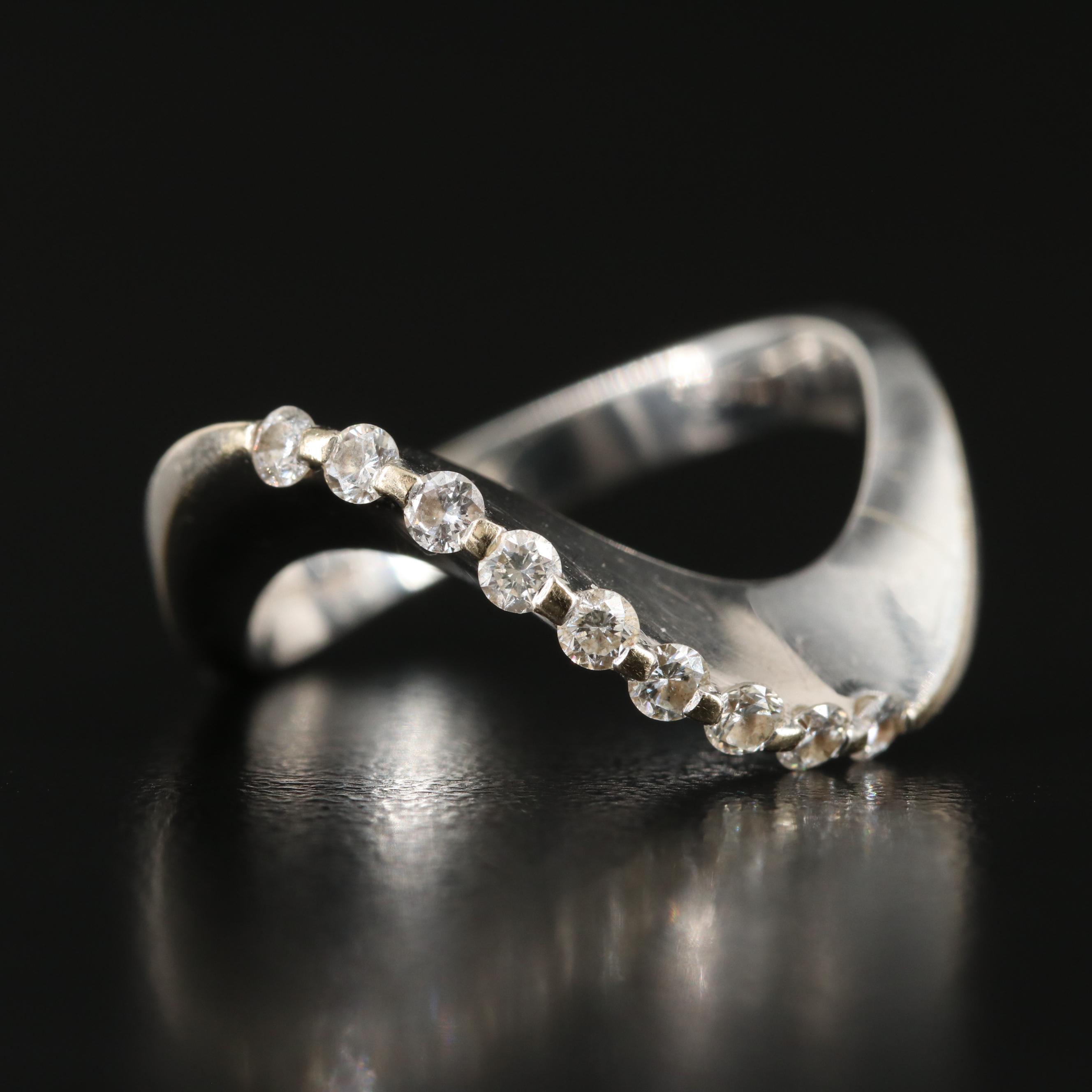 18K 0.32 CTW Diamond Wave Ring