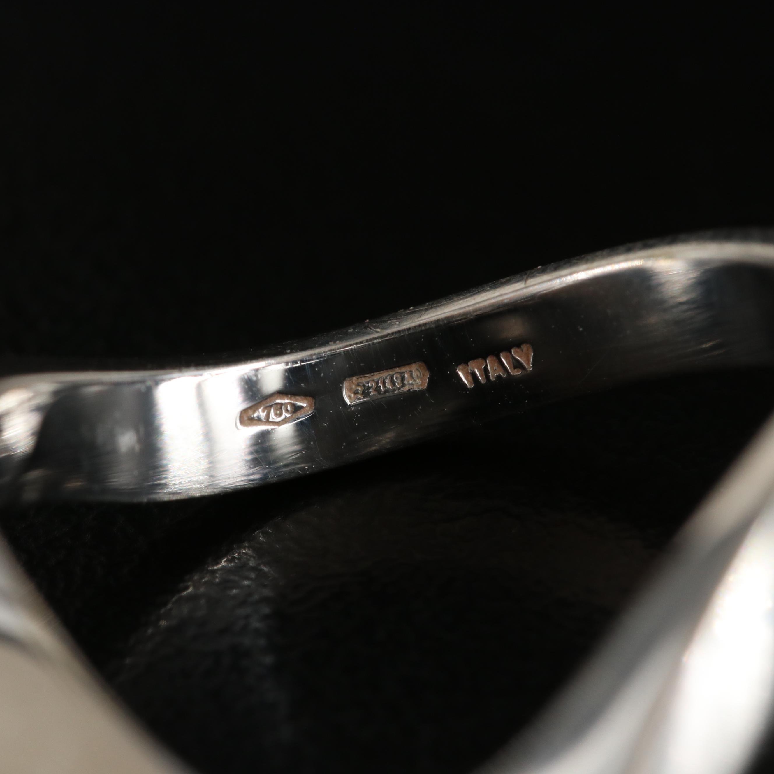 18K 0.32 CTW Diamond Wave Ring