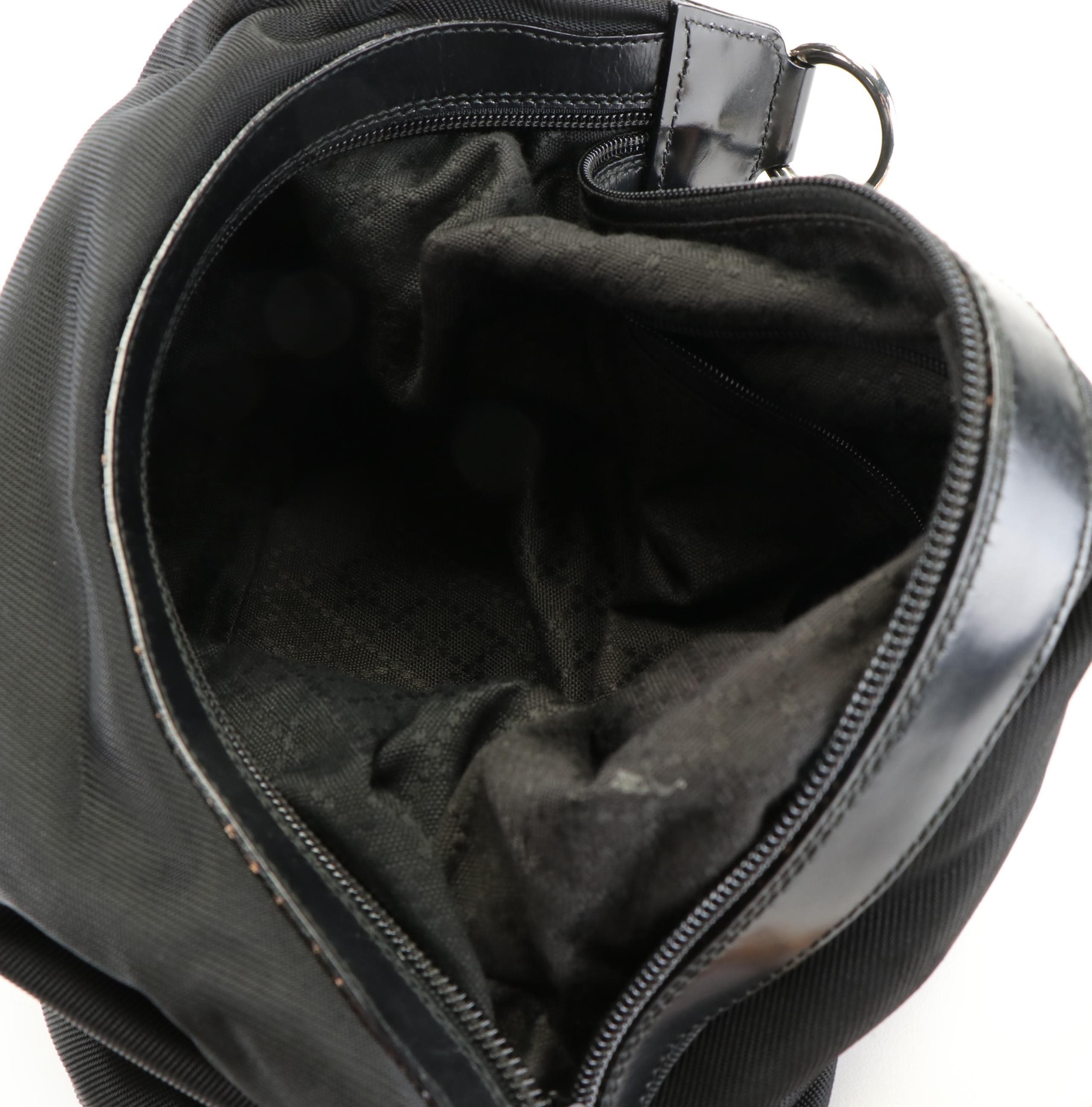 Gucci Bamboo Shoulder Bag  in Black Nylon