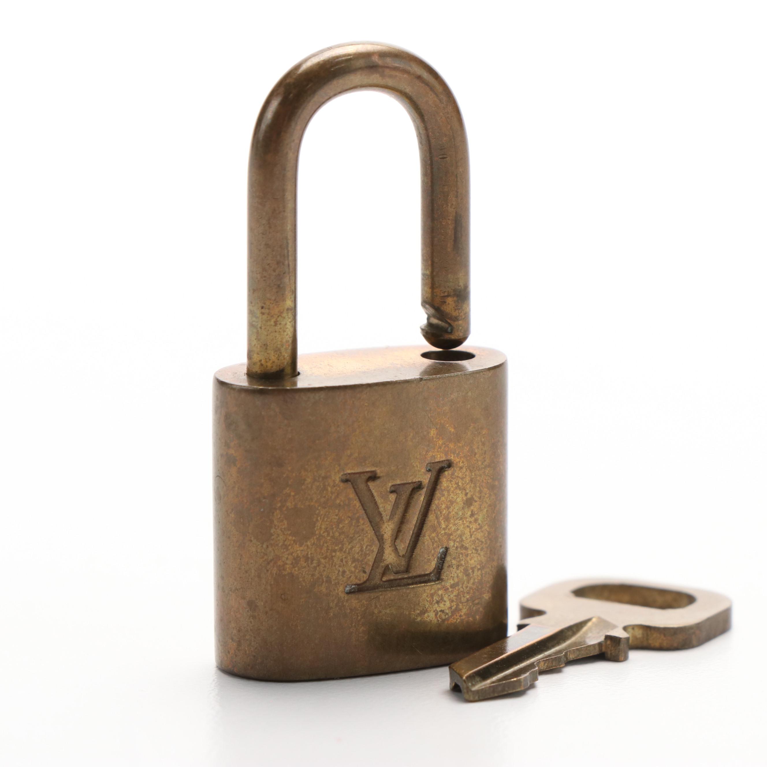 Louis Vuitton Monogram  Alma PM Canvas Top Handle Bag