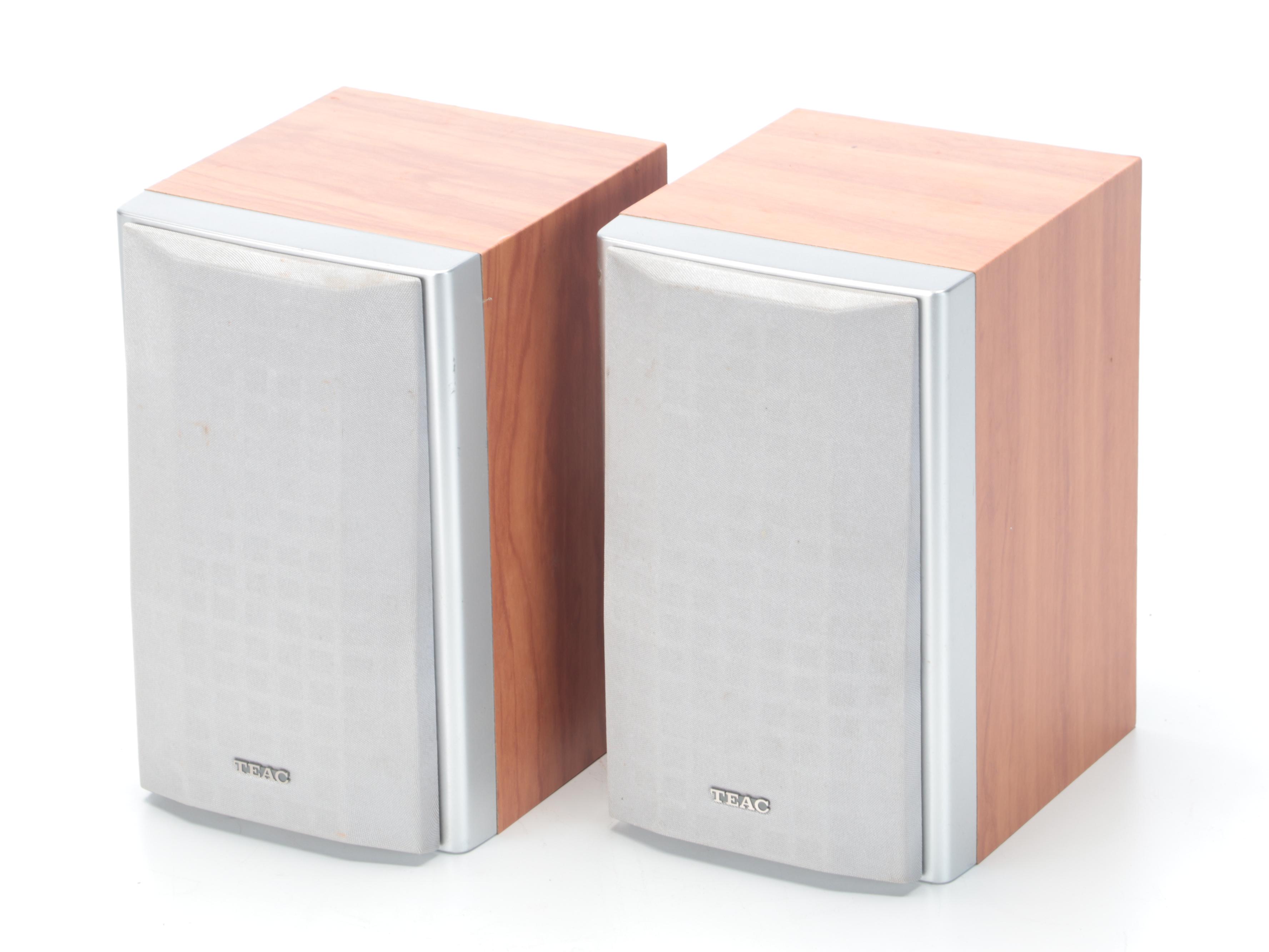 Yamaha RX-V465 AV Receiver with Teac and Acoustic Audio Speakers