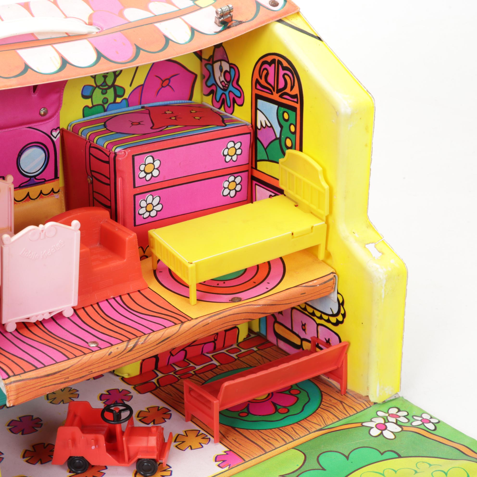 Liddle Kiddle Collection Features Talking Townhouse, Lockets, Kologne and Dolls