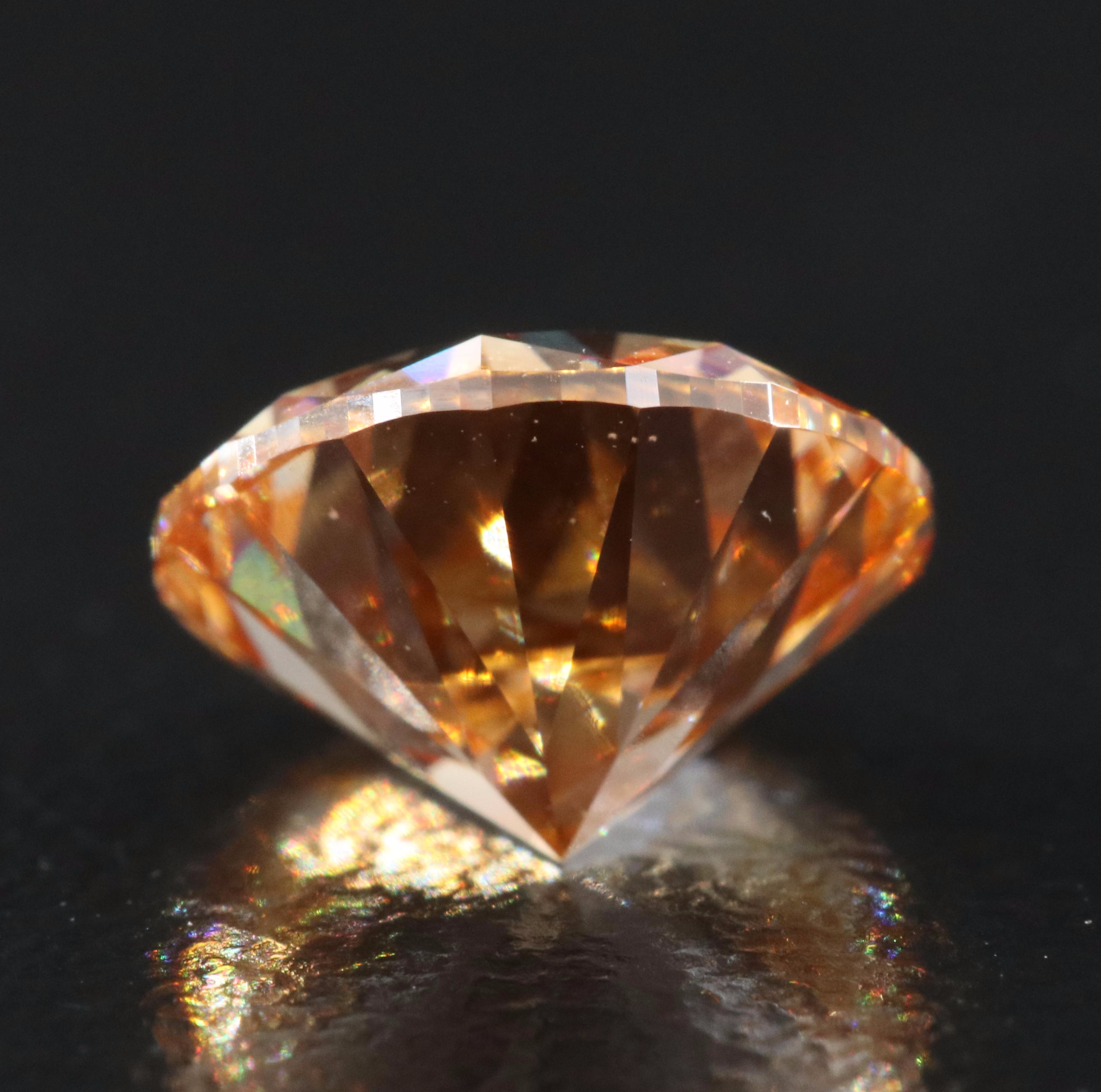 Loose 2.00 CT (Origin Undetermined) Fancy Yellowish Orange Diamond