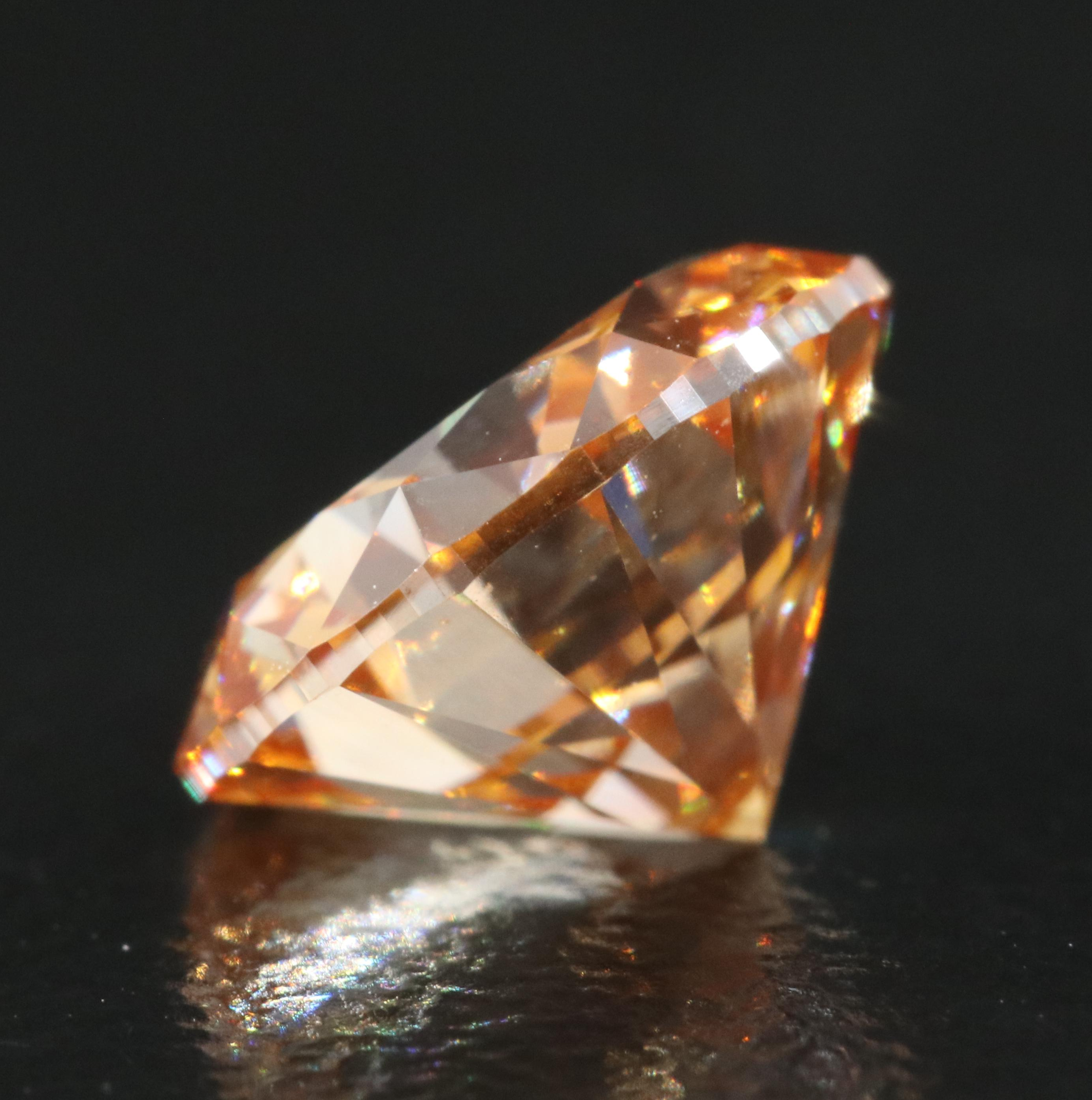 Loose 2.00 CT (Origin Undetermined) Fancy Yellowish Orange Diamond