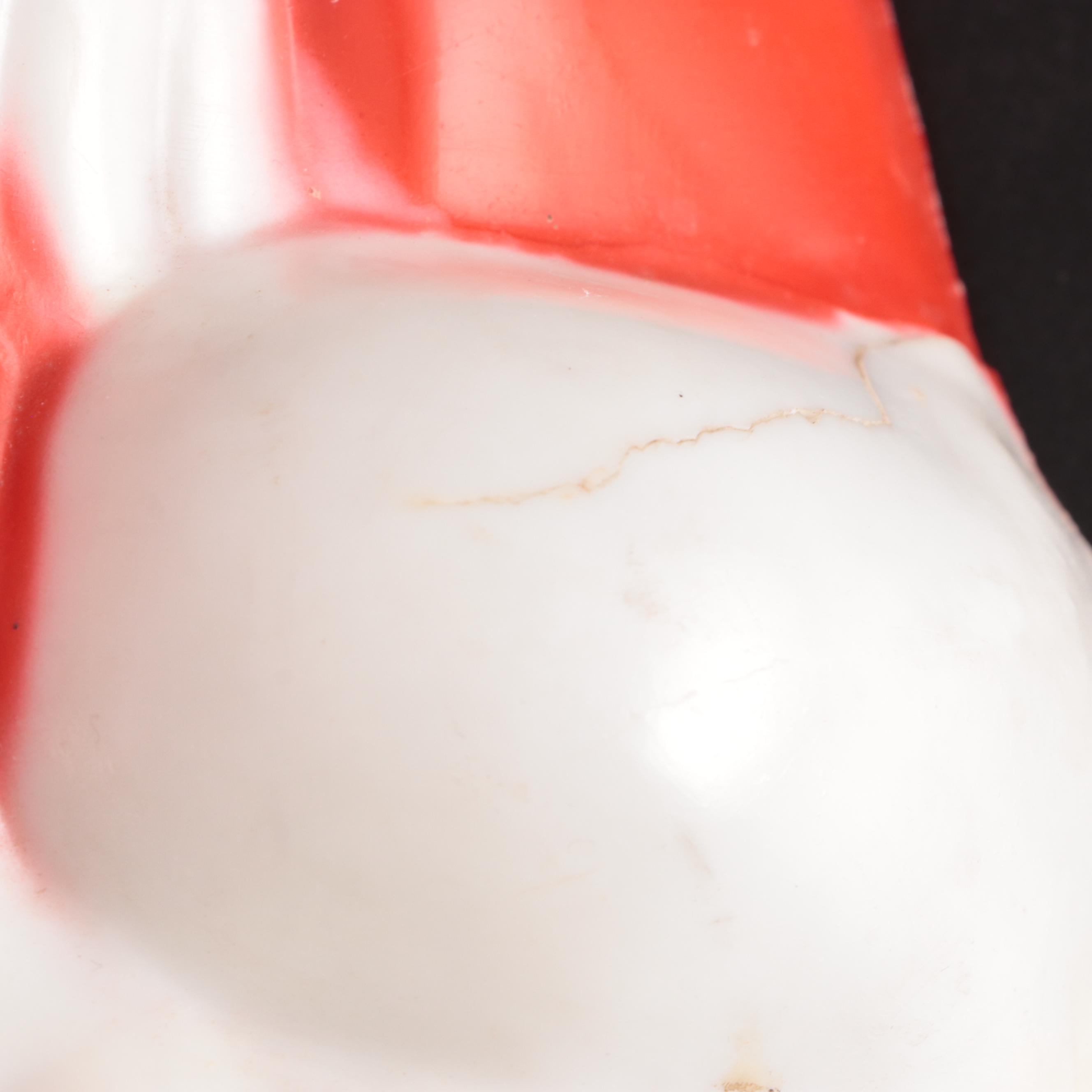 Noma Electric Corp. Illuminated Santa Wall Hanging