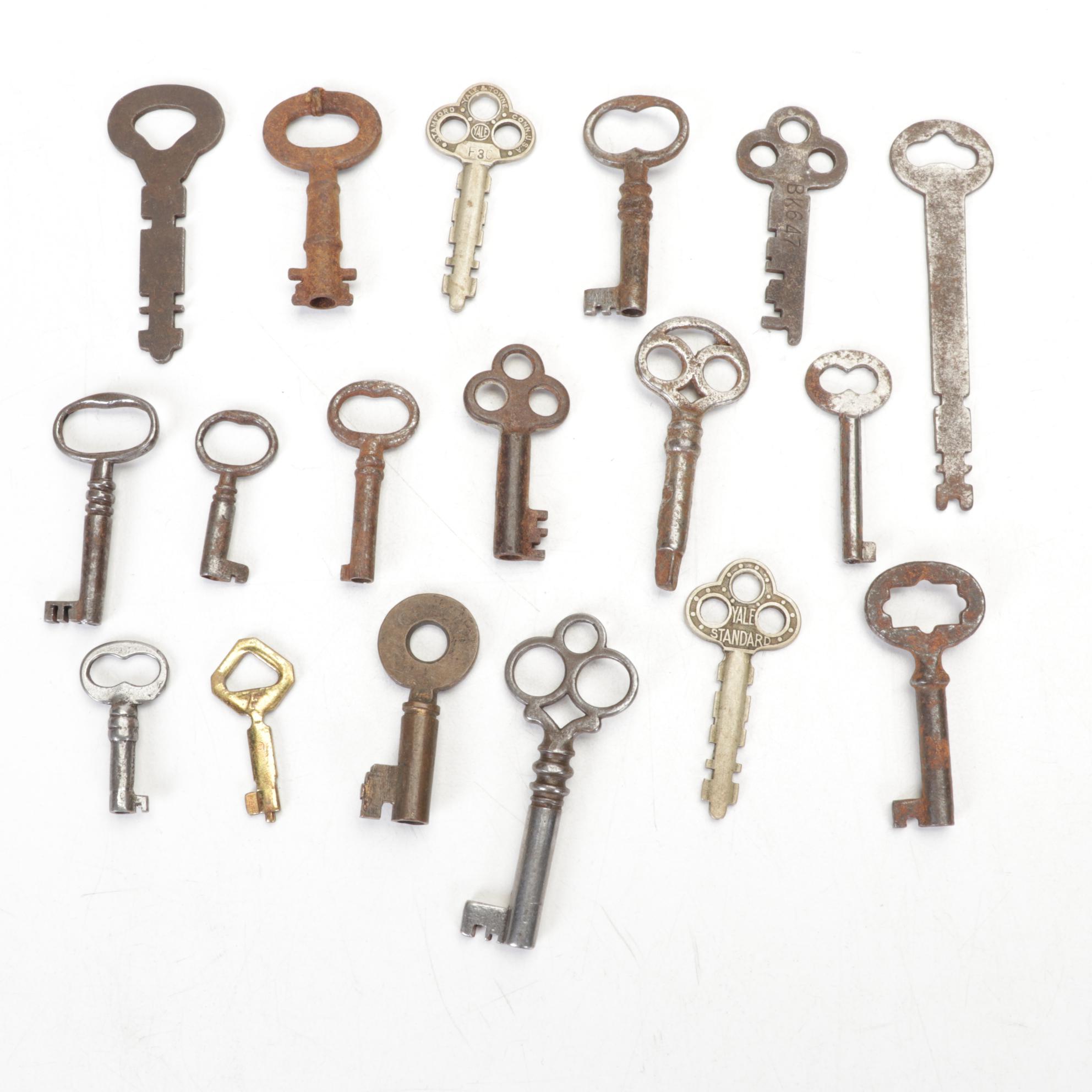 Box of Keys Includes Skeleton, Barrel, Luggage and Jewelry Box