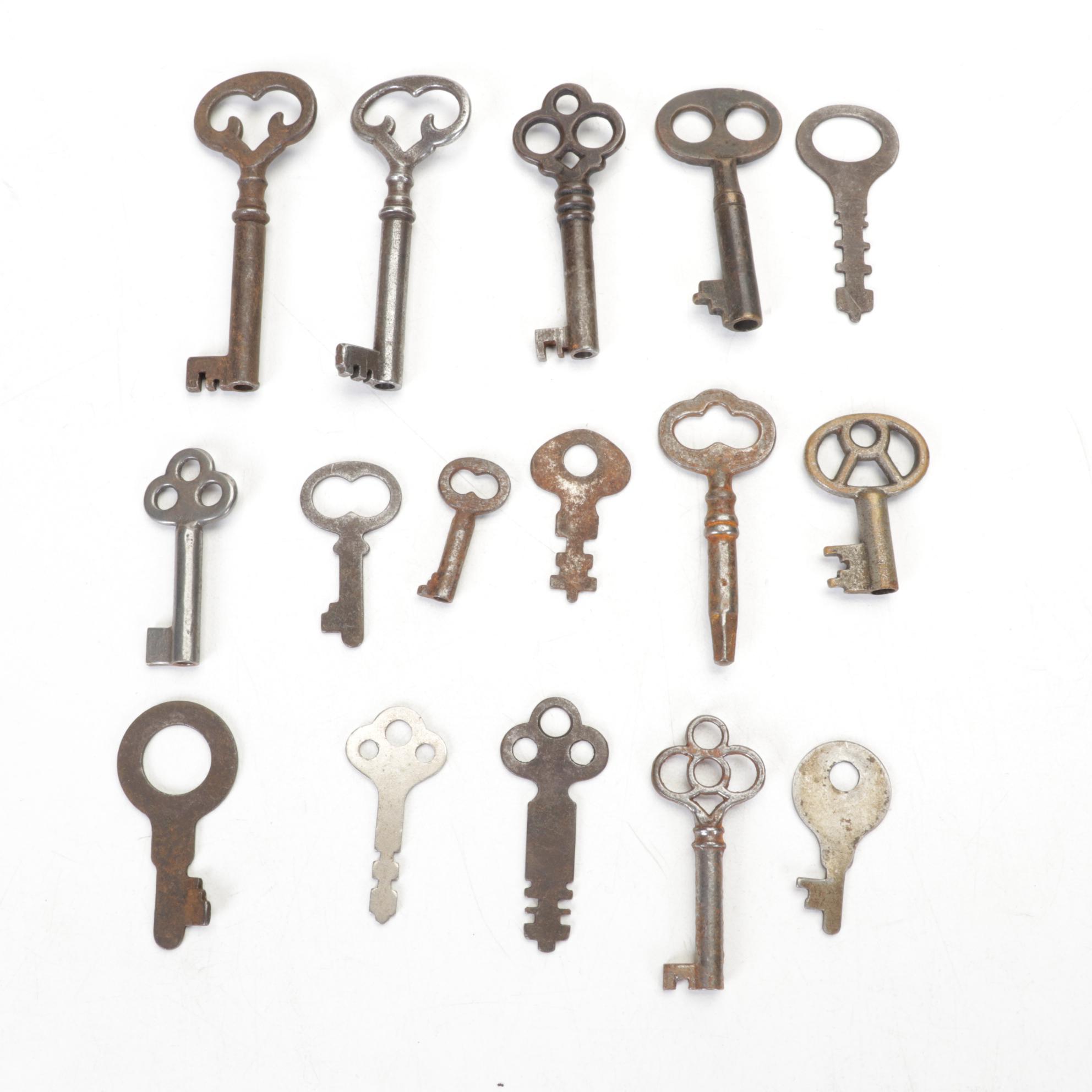 Box of Keys Includes Skeleton, Barrel, Cabinet, Luggage and Jewelry Box Keys