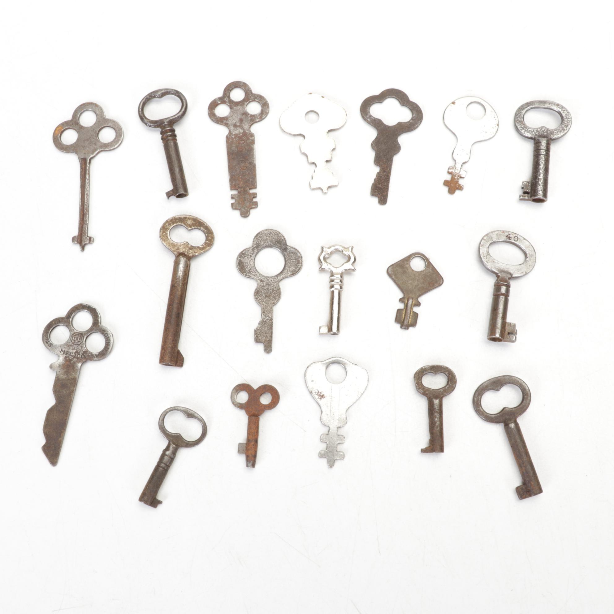 Box of Keys Includes Skeleton, Barrel, Luggage and Jewelry Box