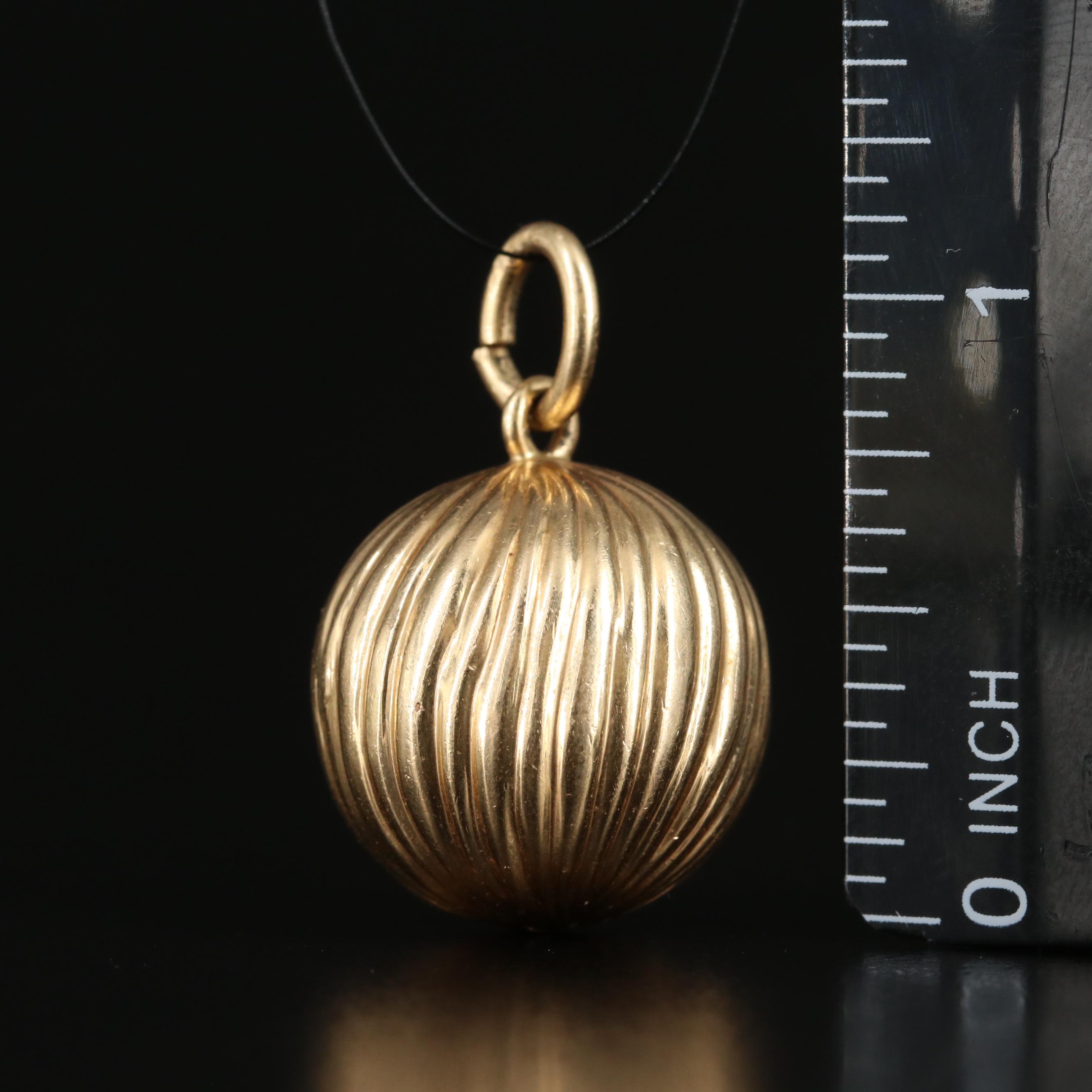 Tiffany & Co. Vintage 14K Fluted Ball Pendant