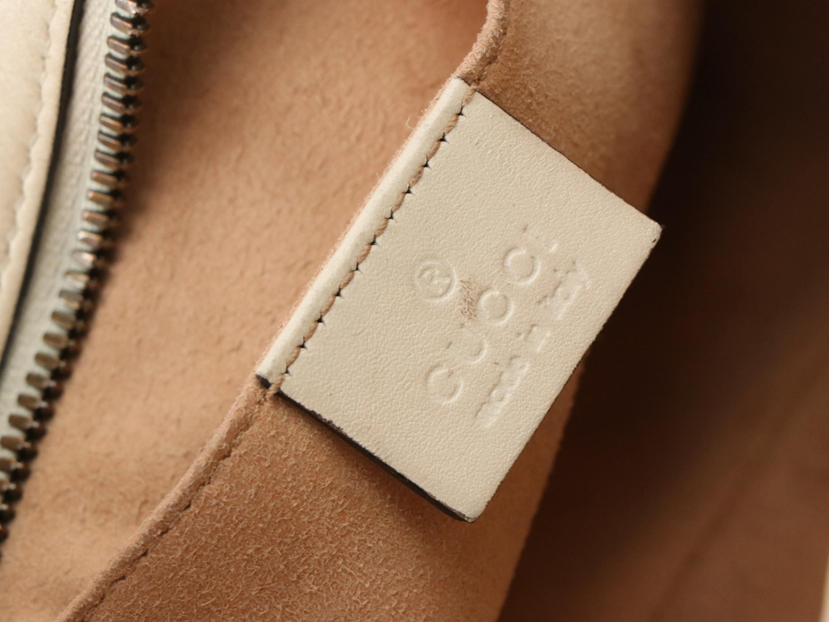 Gucci GG Marmont Matelassé Shoulder Bag in Cream Leather