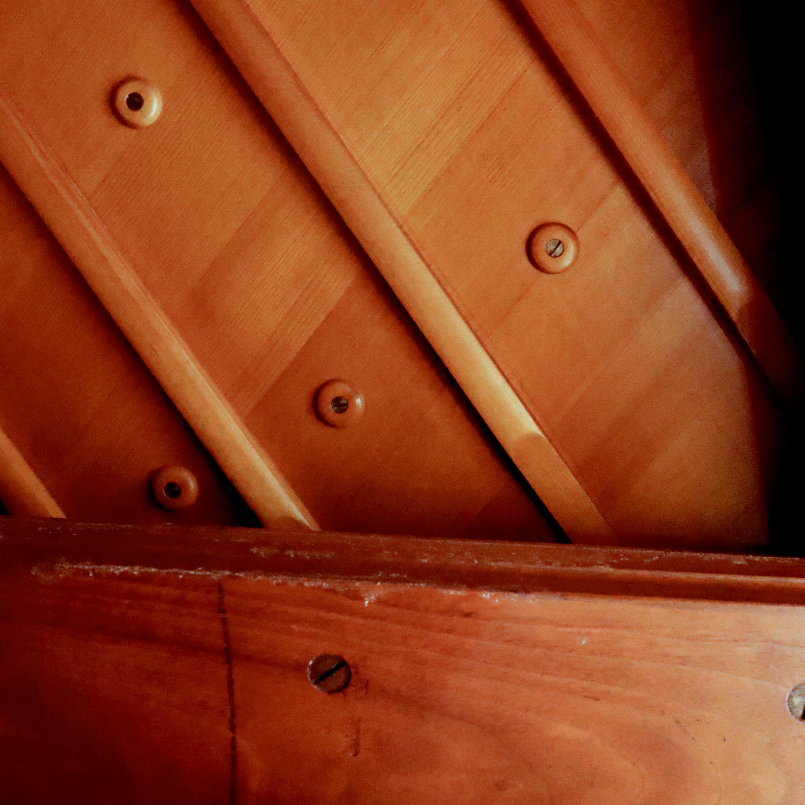 Gulbransen Super Scale Walnut Grand Piano