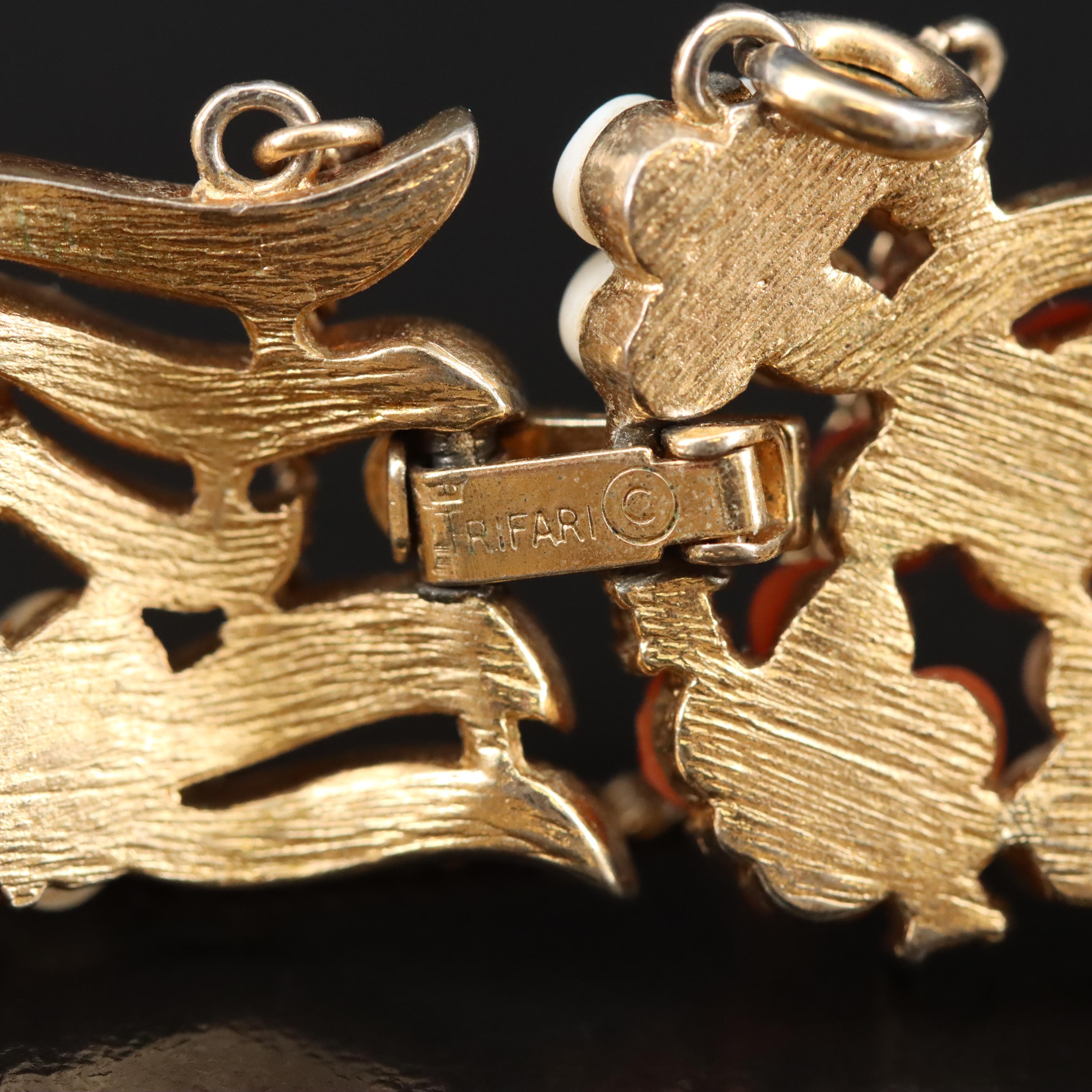 Vintage Crown Trifari Floral Necklace and Bracelet Set