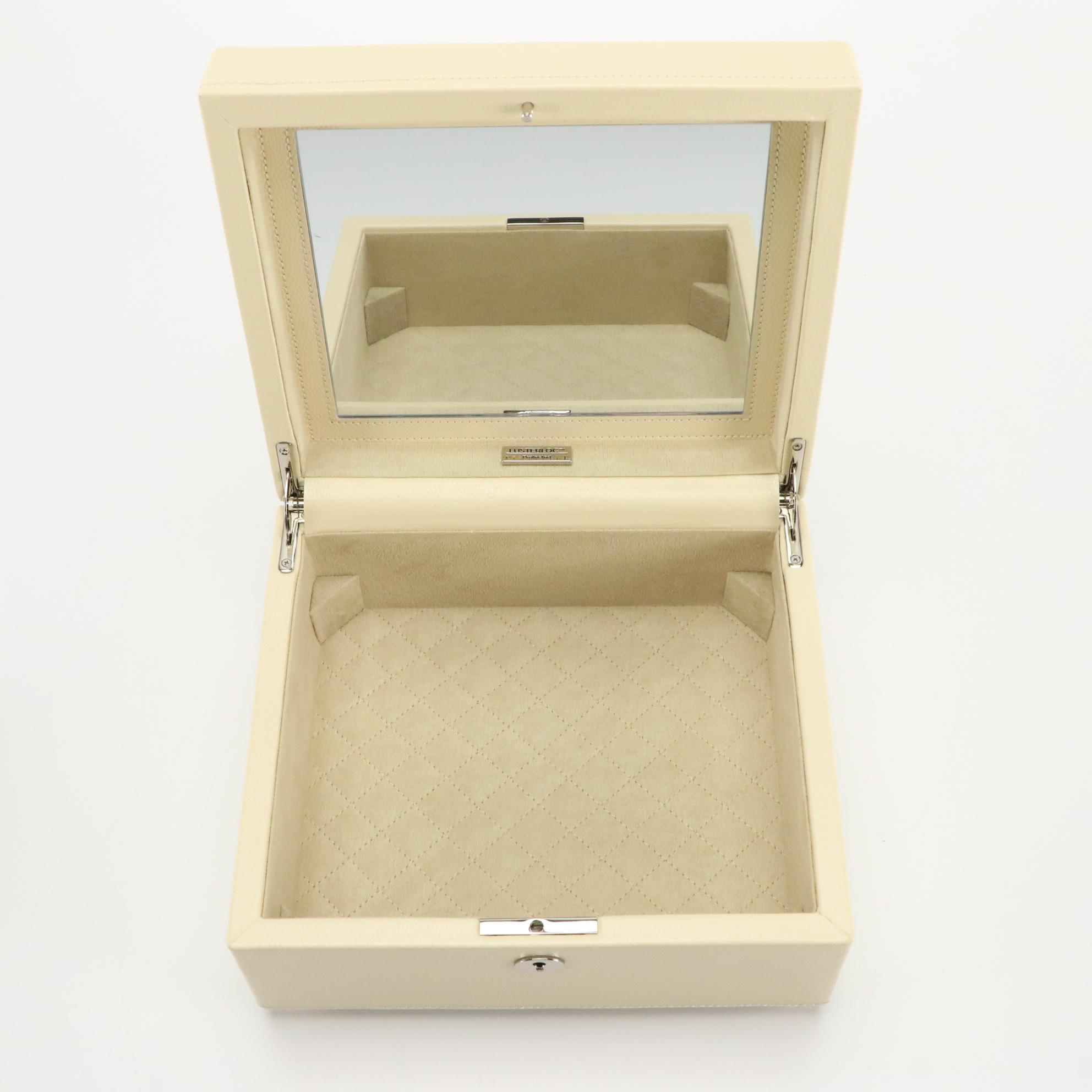 Wolf Leather Jewelry Organizer Case, New in Box