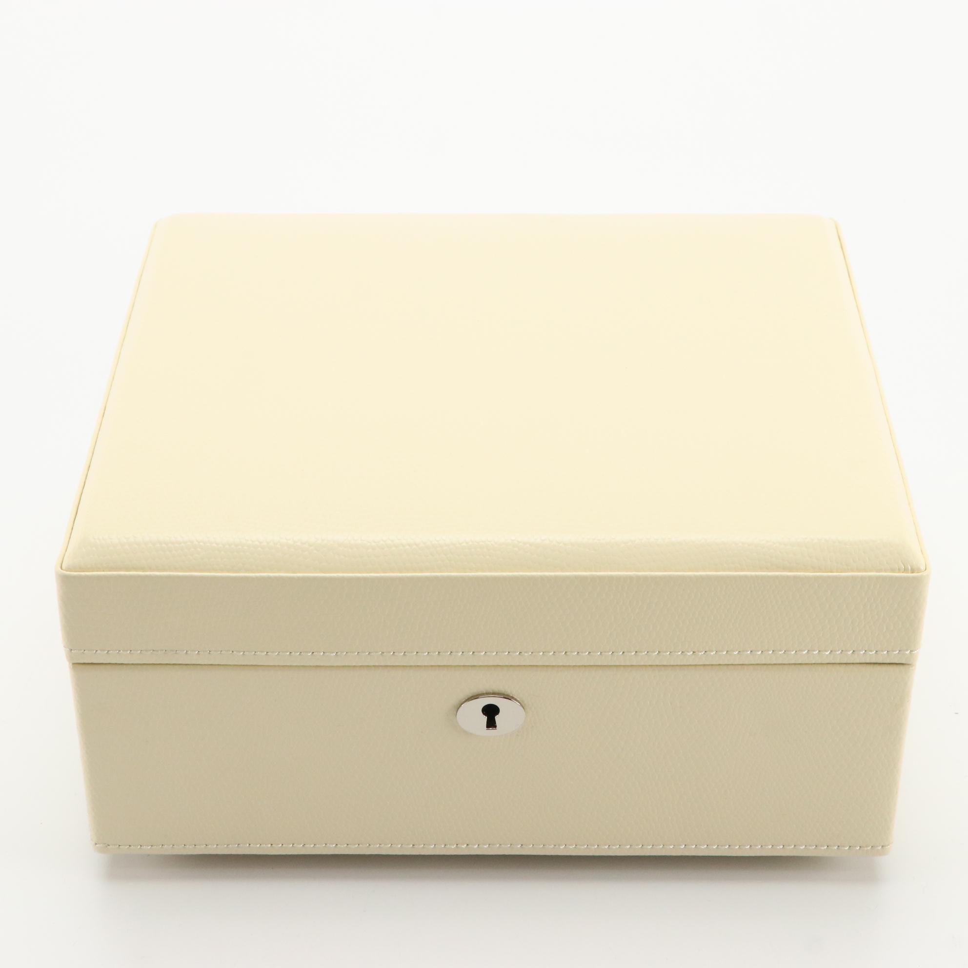 Wolf Leather Jewelry Organizer Case, New in Box