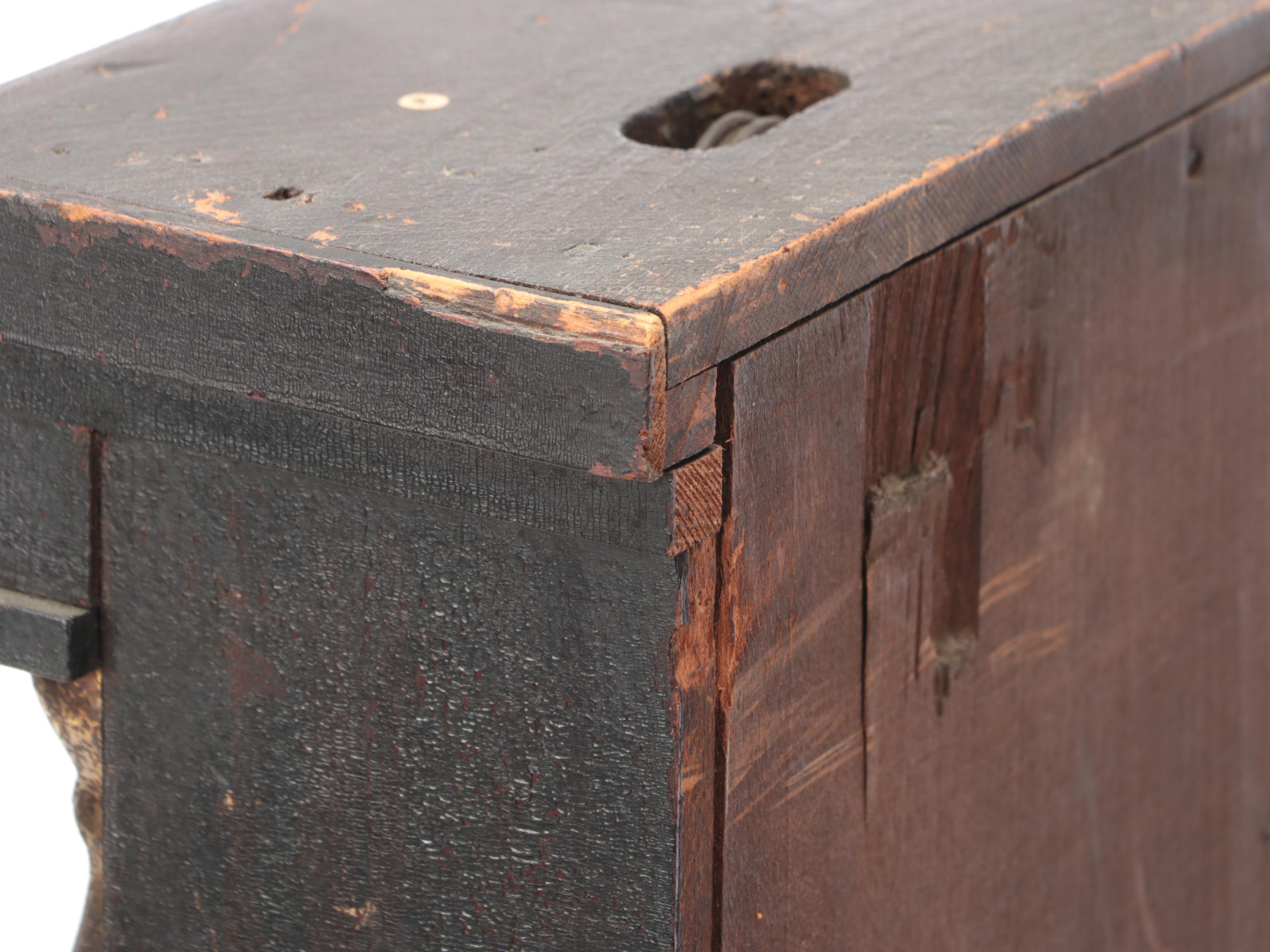 Seth Thomas American Emprie Style Ogee Mantel Clock, Late 19th Century