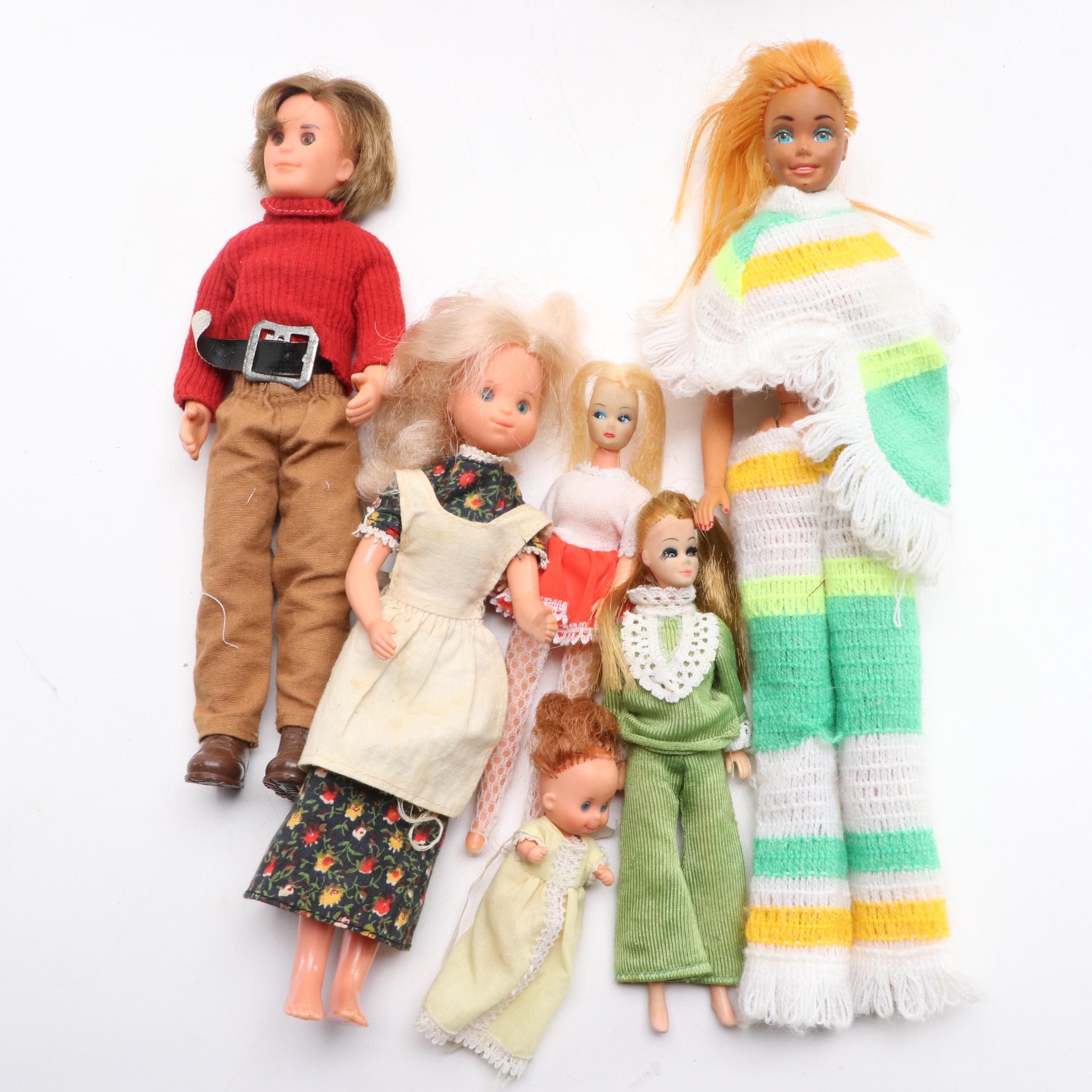 Mattel Sunshine Family with Other Dolls and Furniture