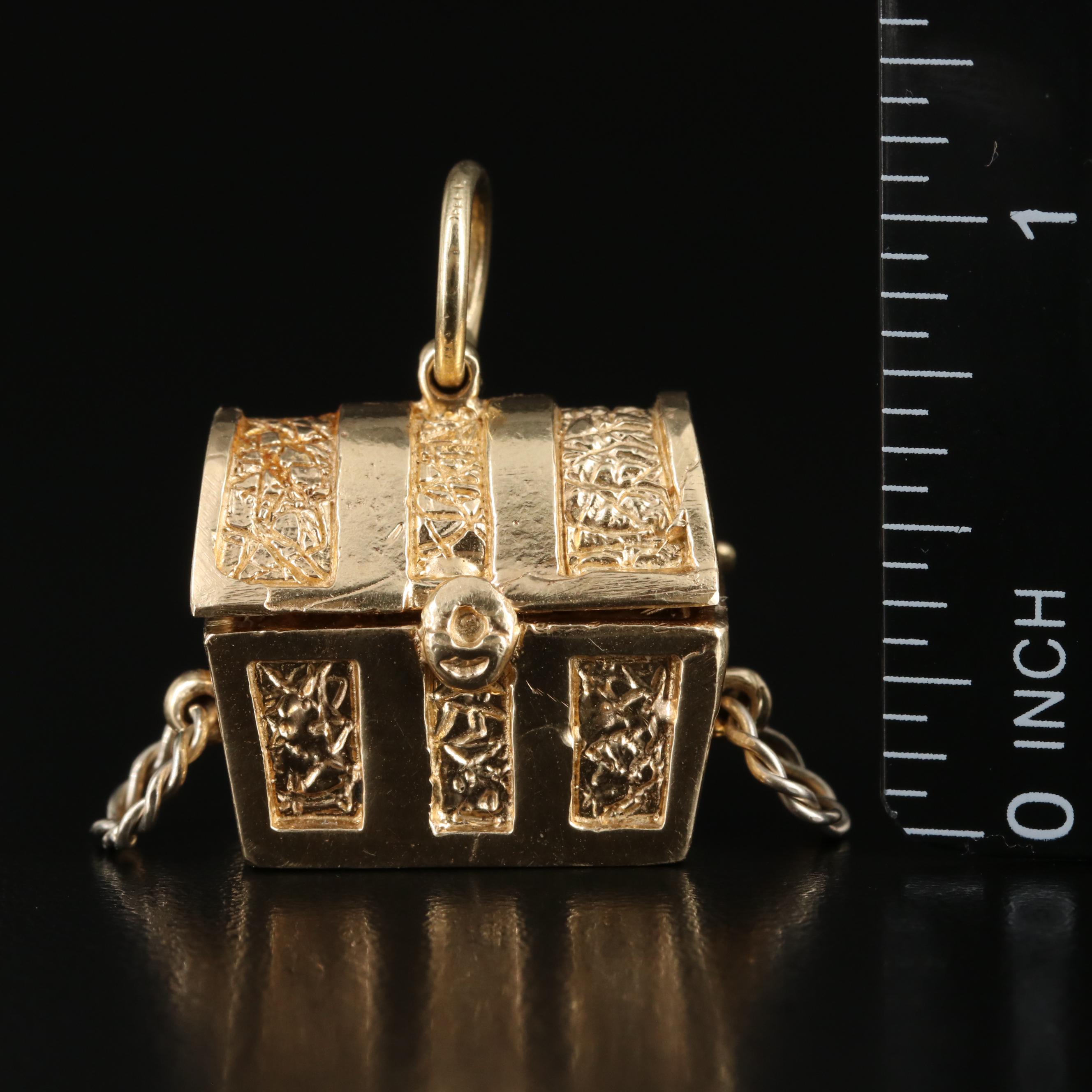 14K Articulated Treasure Chest Pendant with Fancy Diamond (Origin Undetermined)