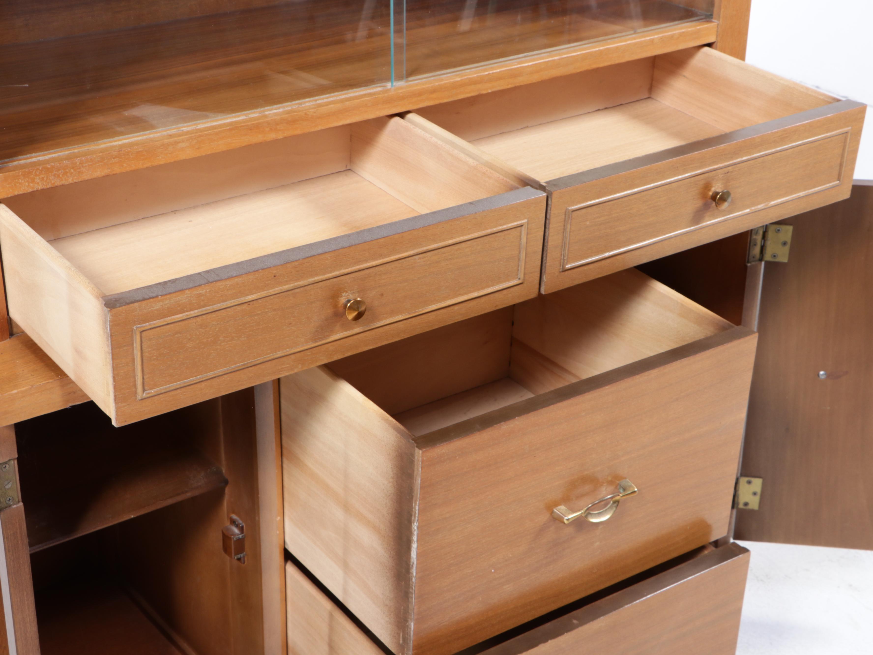 Stanley Furniture Mid Century Modern Walnut China Cabinet