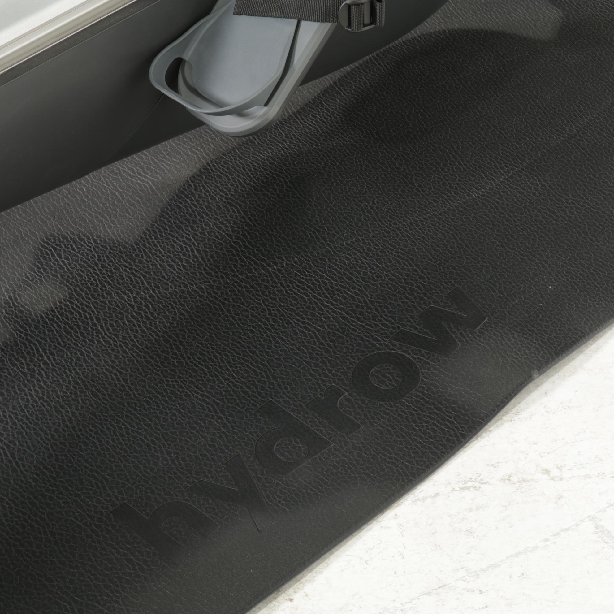 Hydrow Aluminum and Steel Rowing Machine with Pivoting Display Monitor and Mat