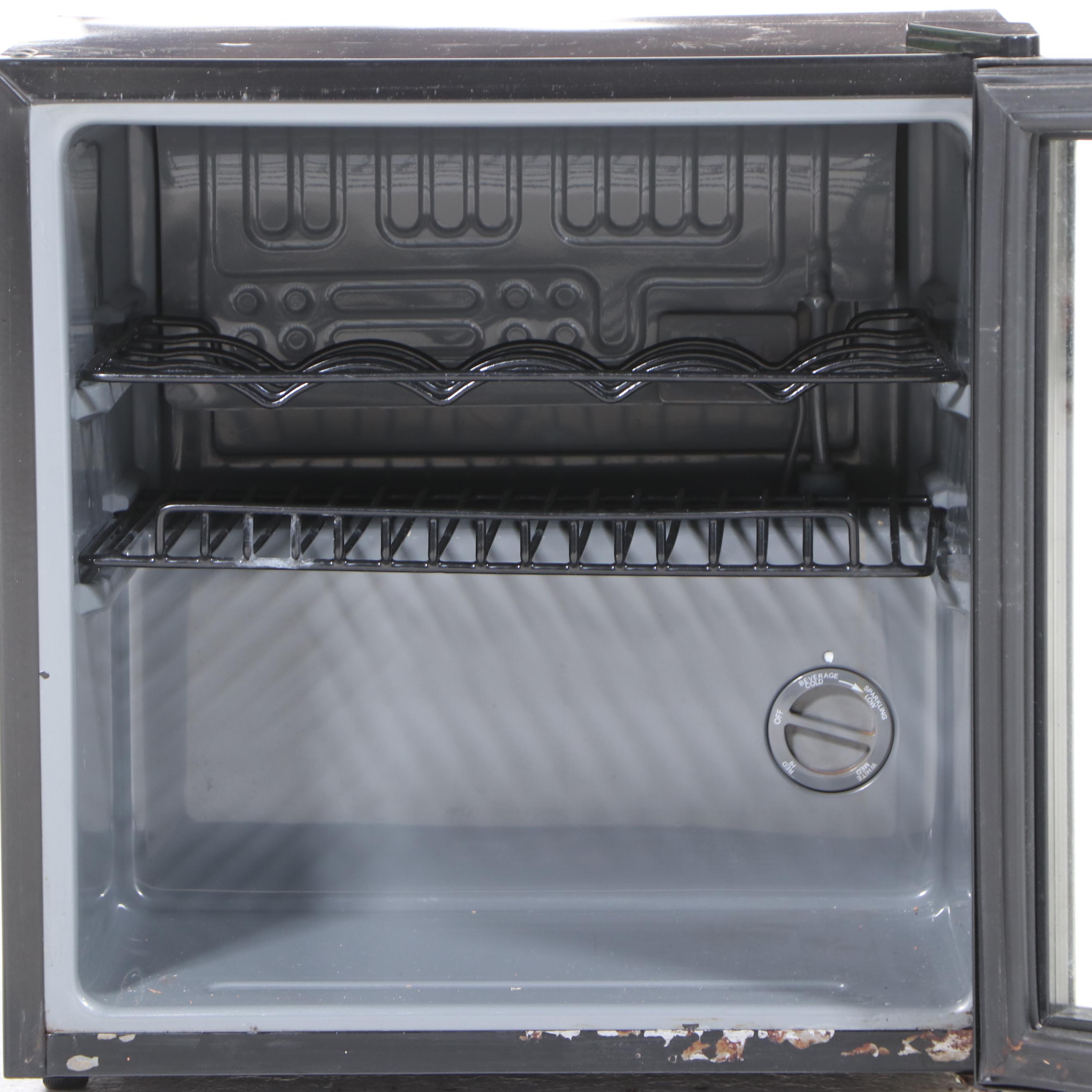 Avanti Mini Refrigerator