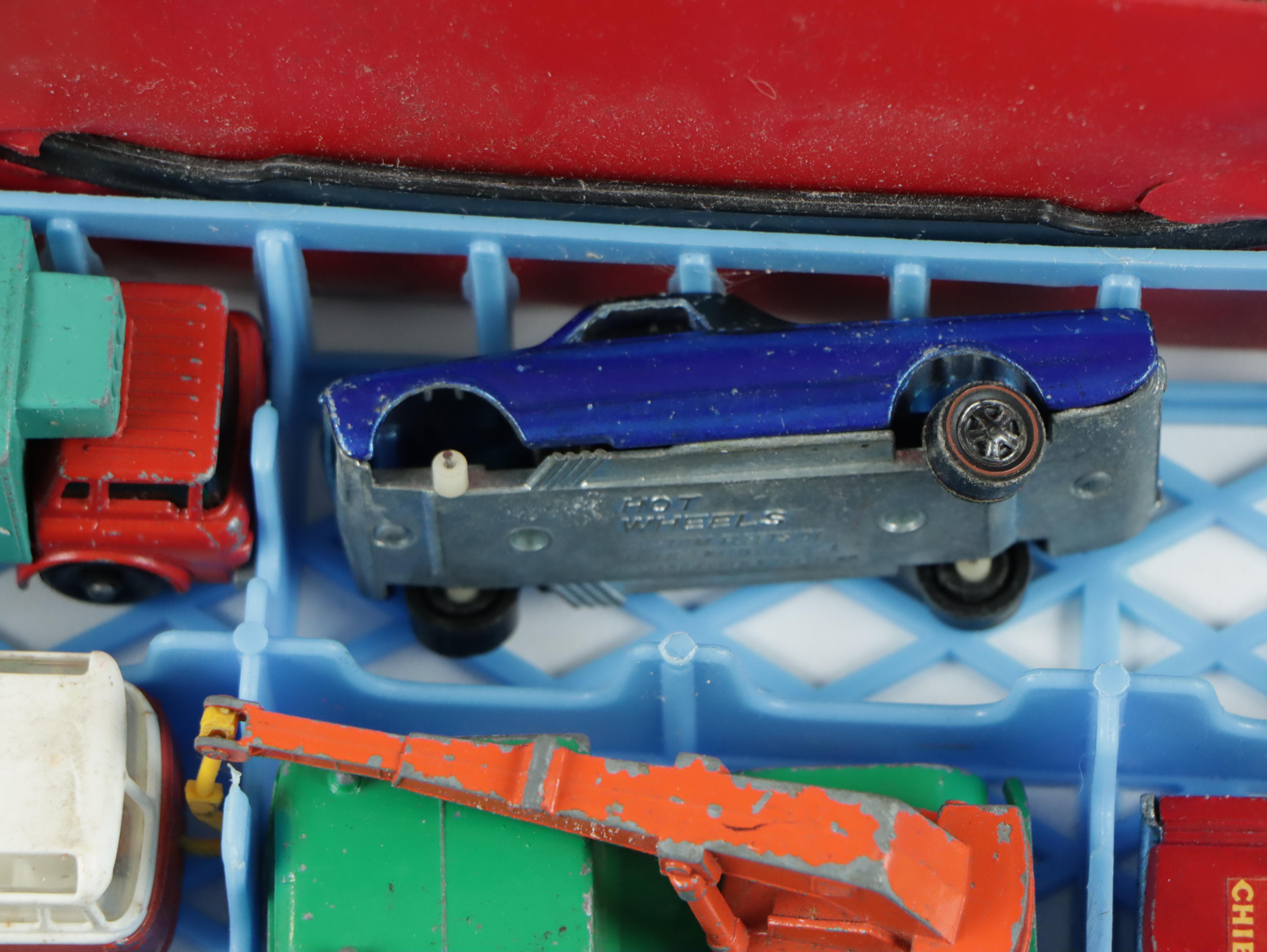 Racing Champions and Hot Wheels Toy Cars and Accessories