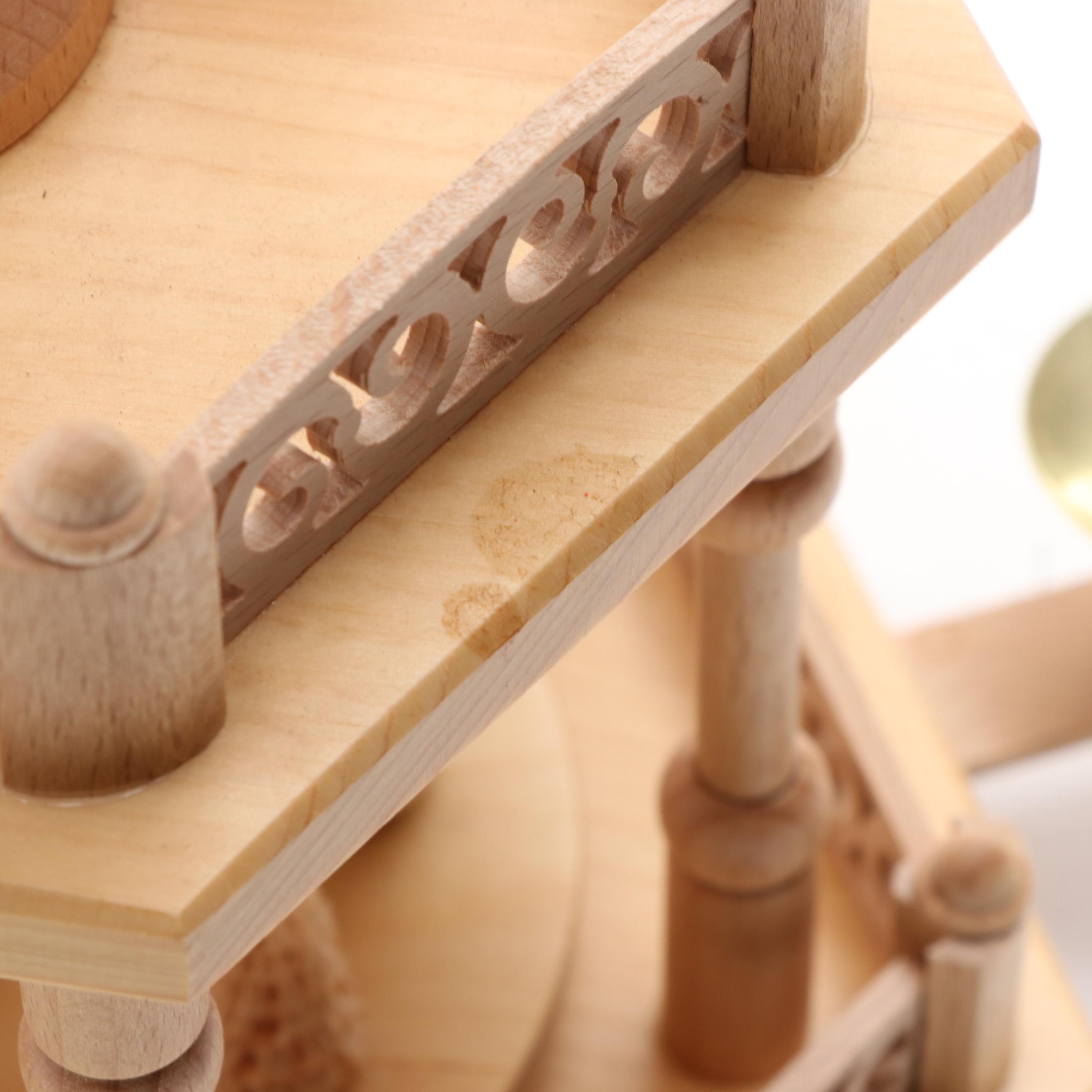 Erzgebirgische Volkskunst Seiffen Wooden Christmas Pyramid