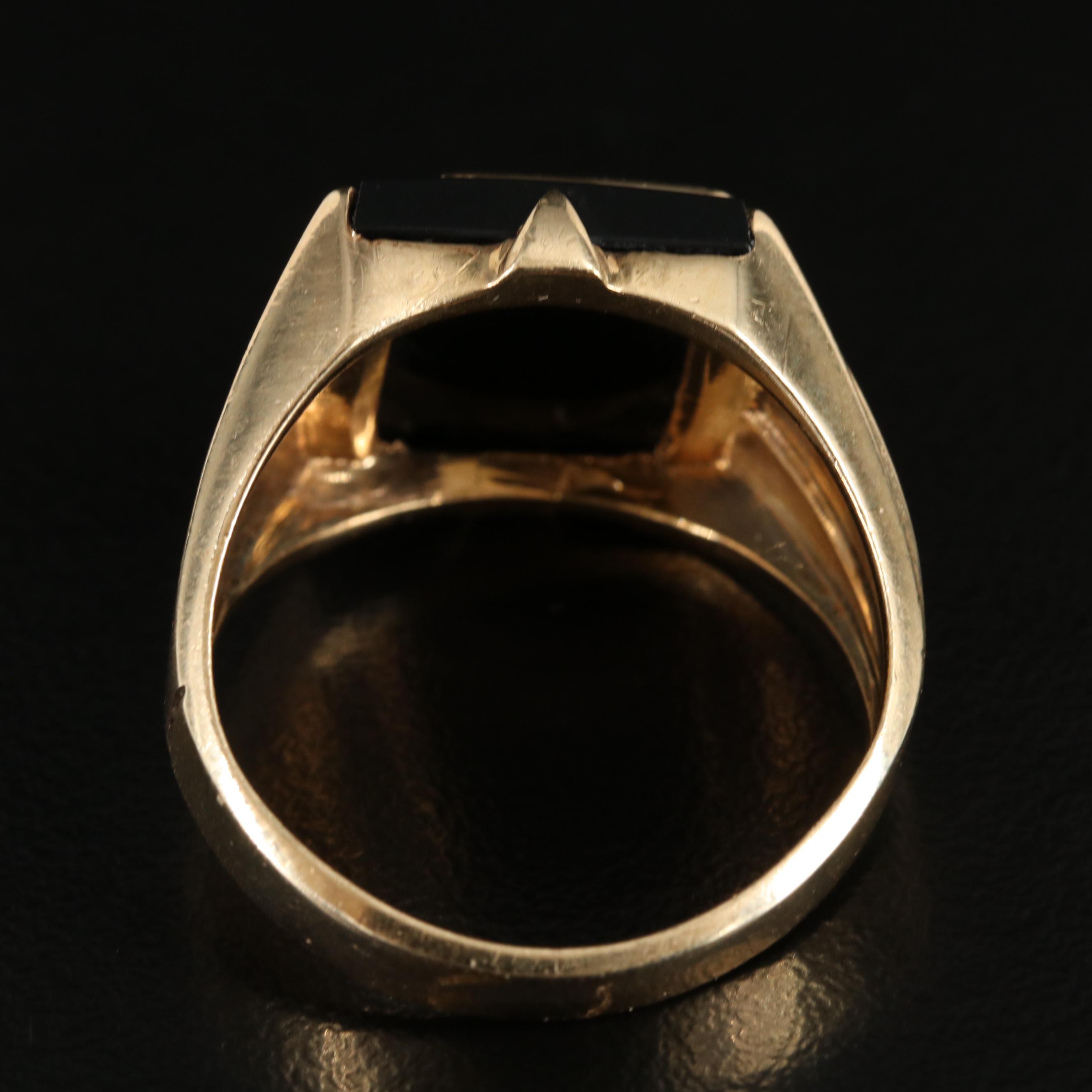 10K Black Onyx Ring