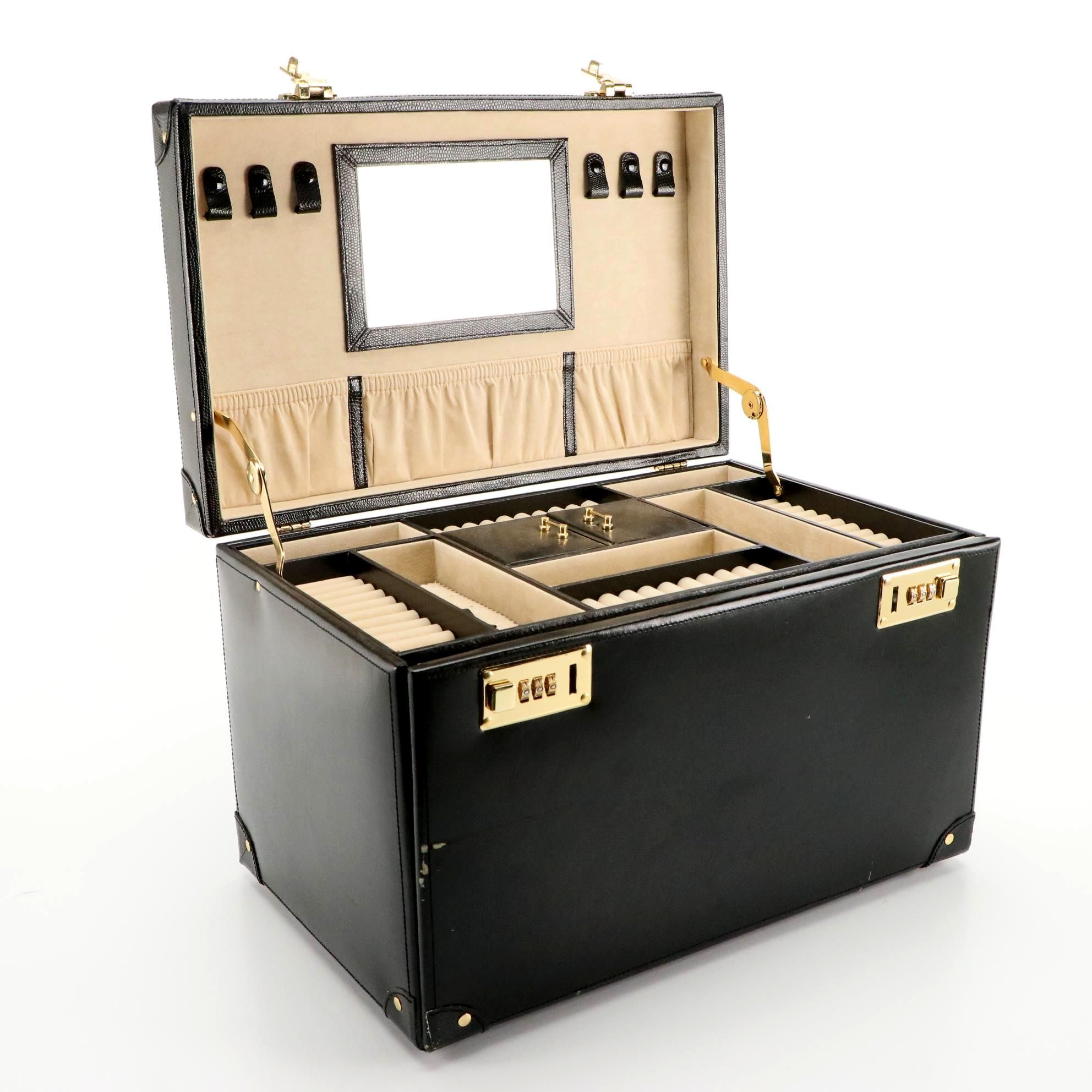 Wolf Locking Leather Vanity Case with Top Handle