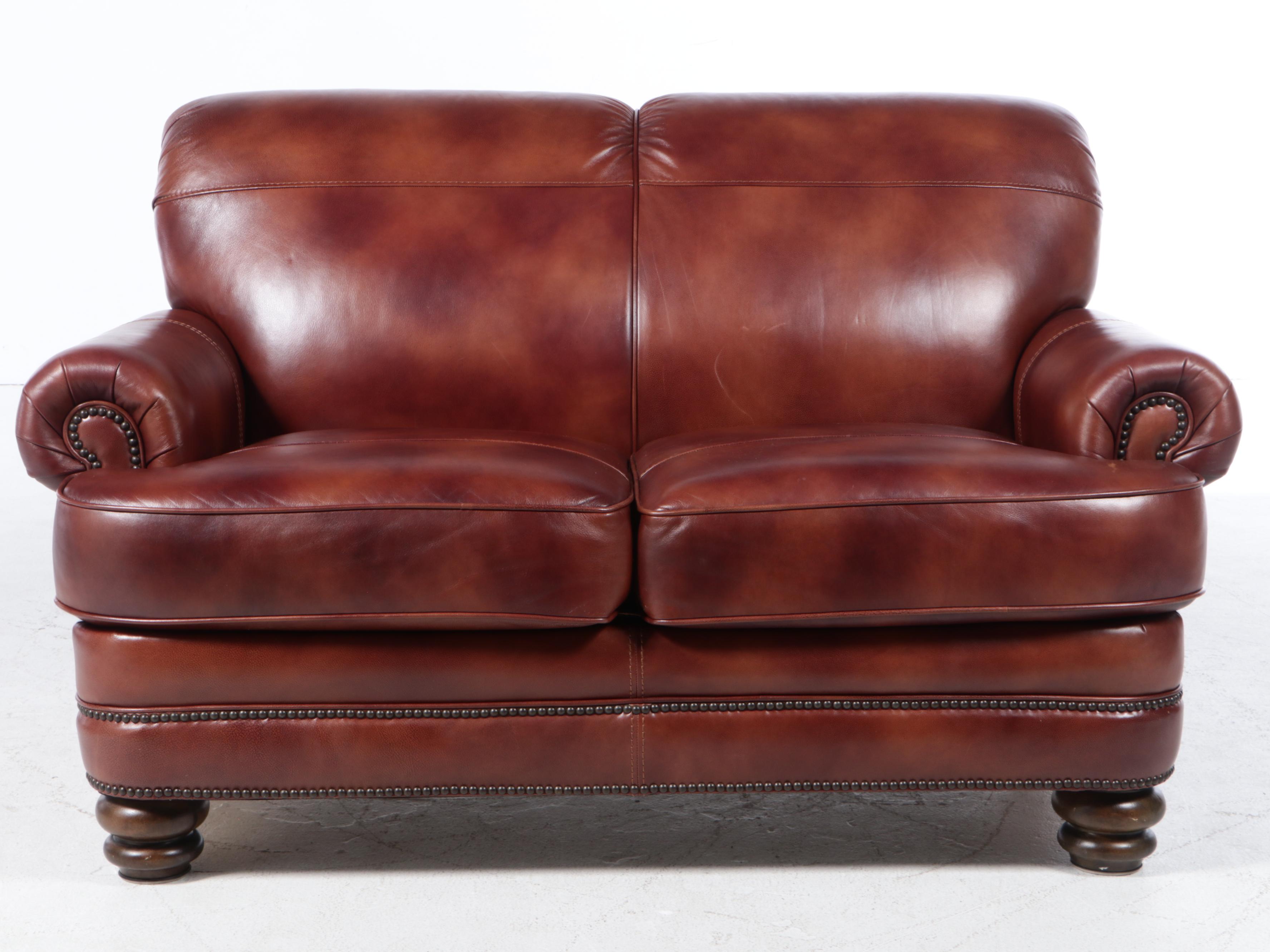 Flexsteel Leather-Upholstered and Brass-Tacked Loveseat