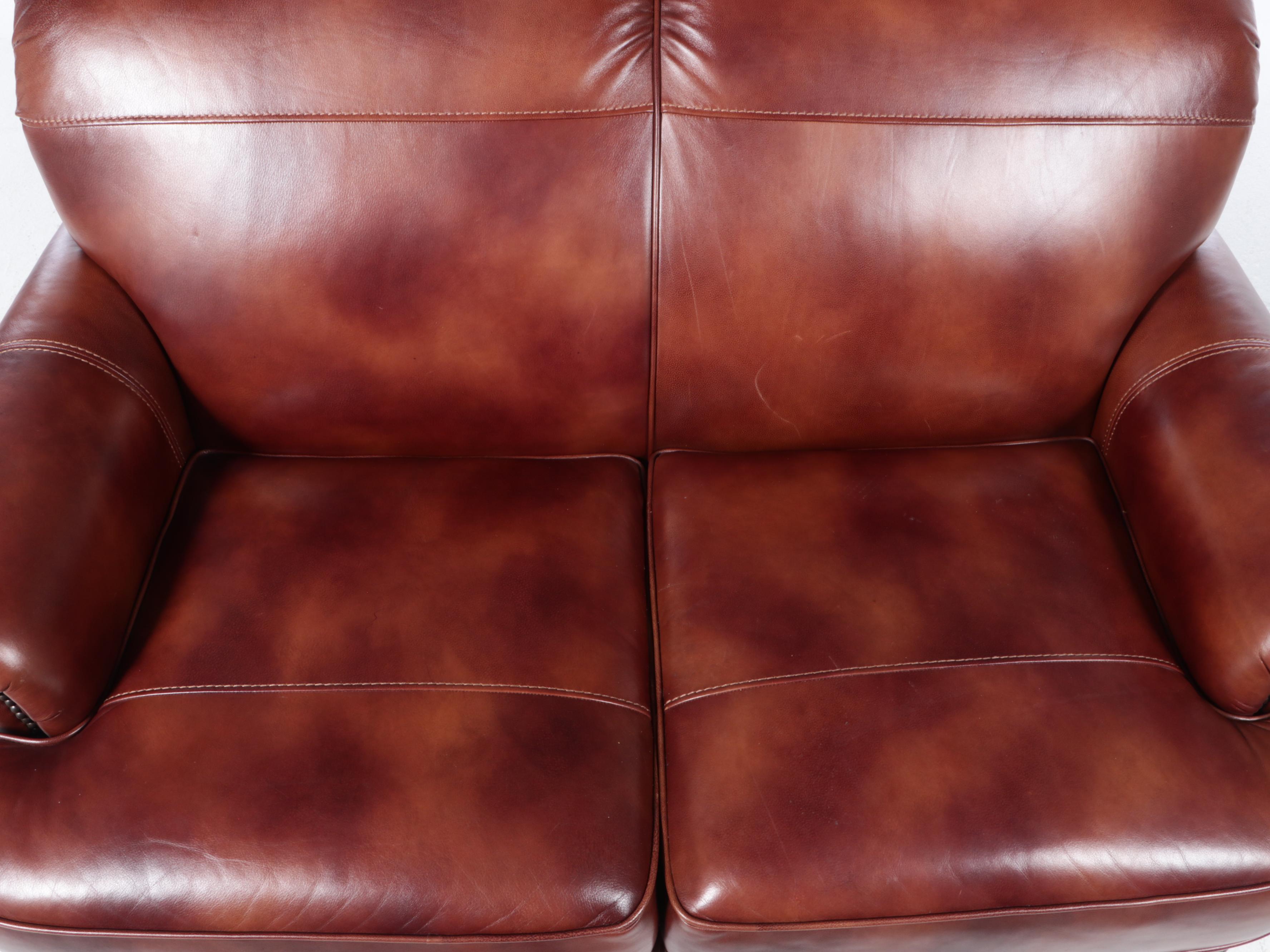 Flexsteel Leather-Upholstered and Brass-Tacked Loveseat