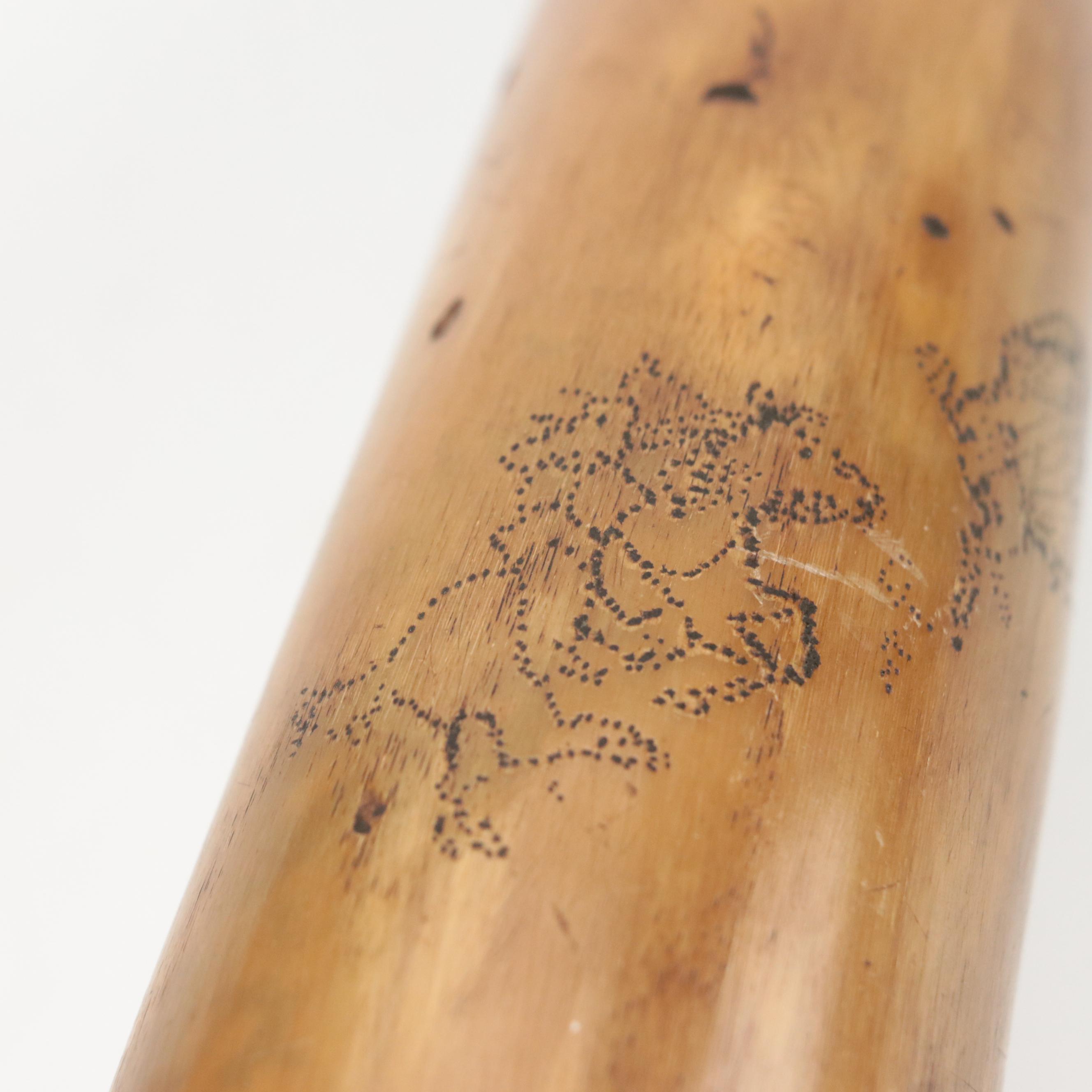 Gun Powder Horn with Engraved Design